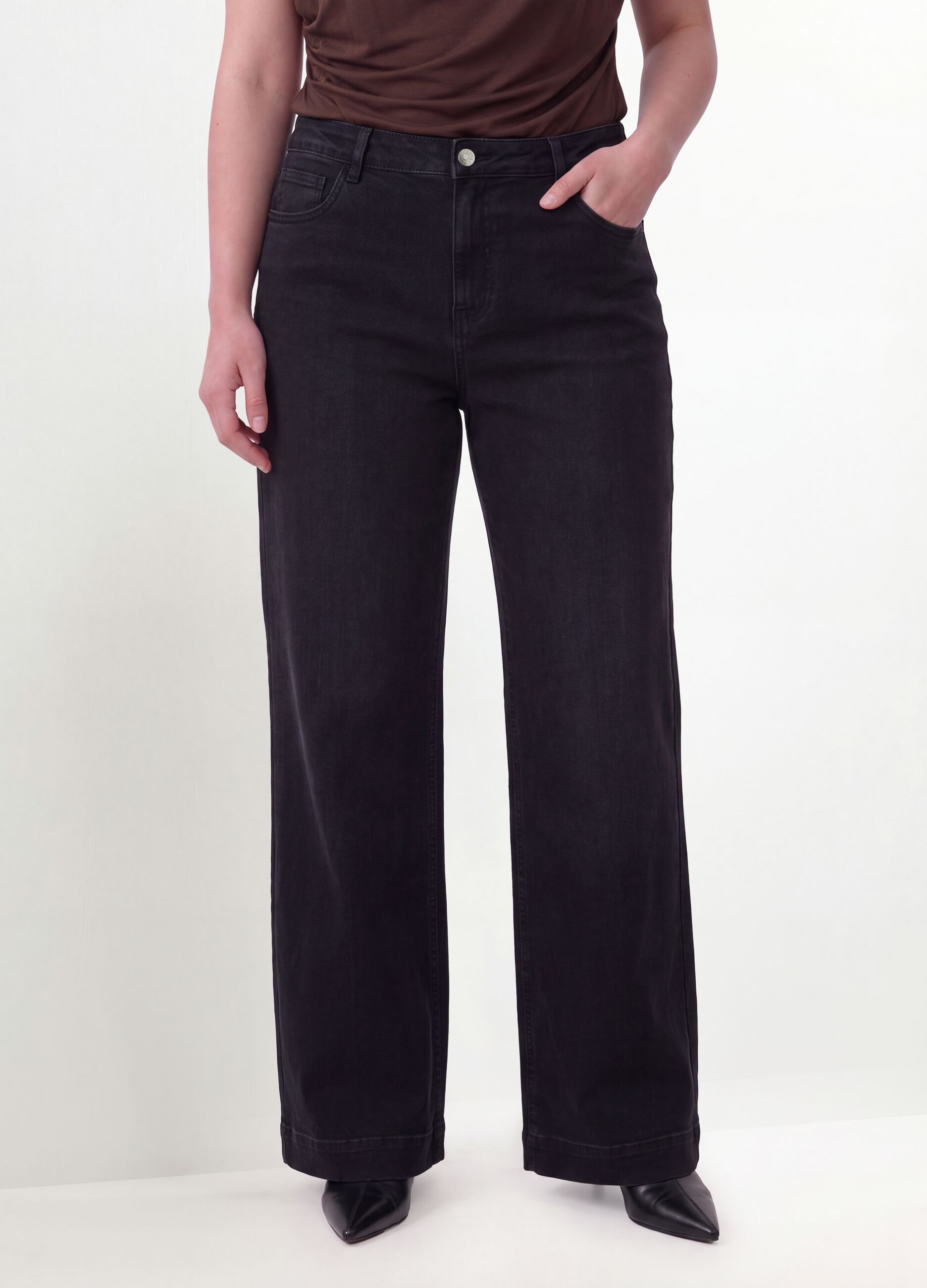 Black cotton and stretch viscose denim jeans with bootcut fit