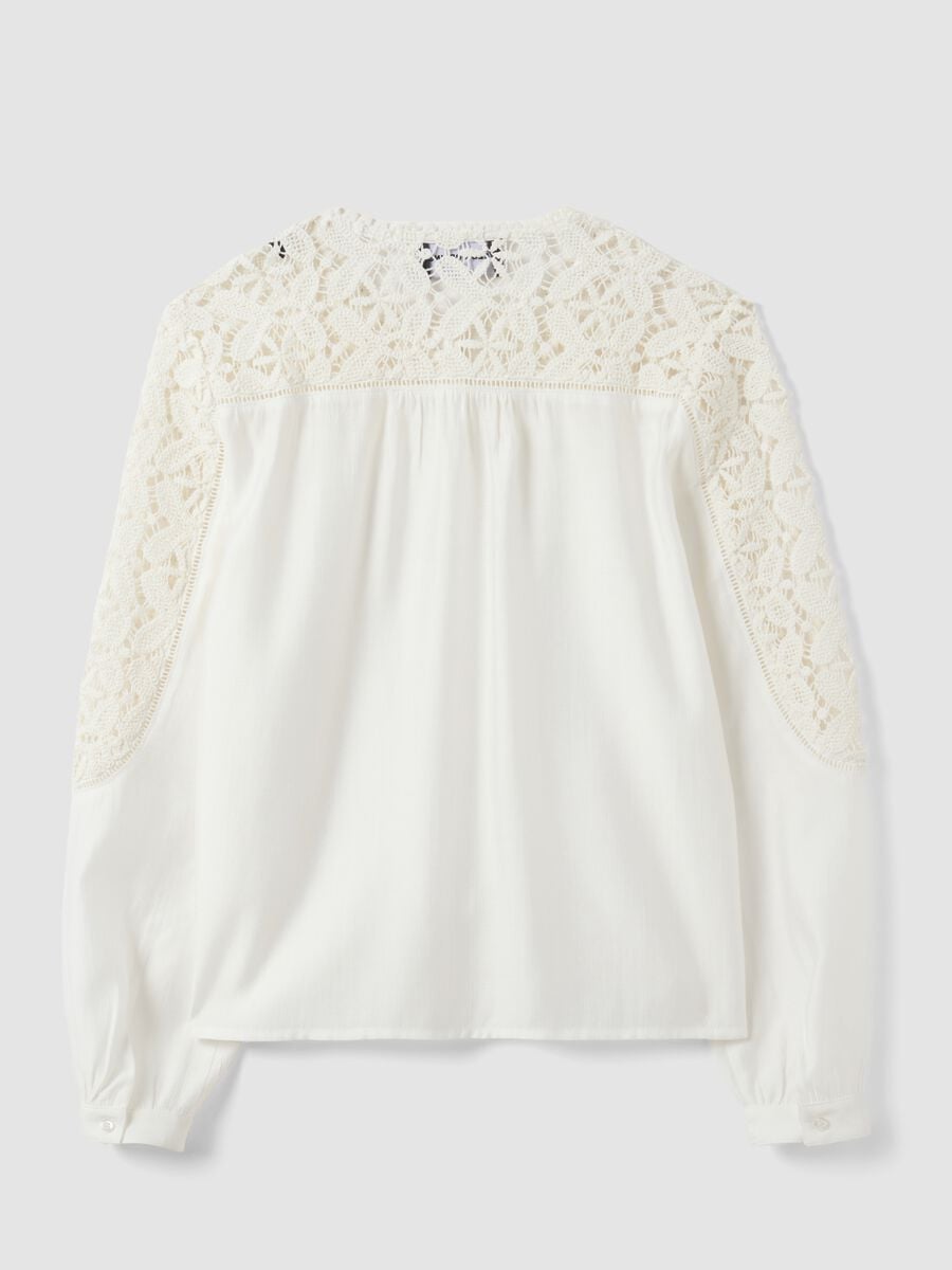 White regular-fit viscose-blend shirt with lace inserts_6