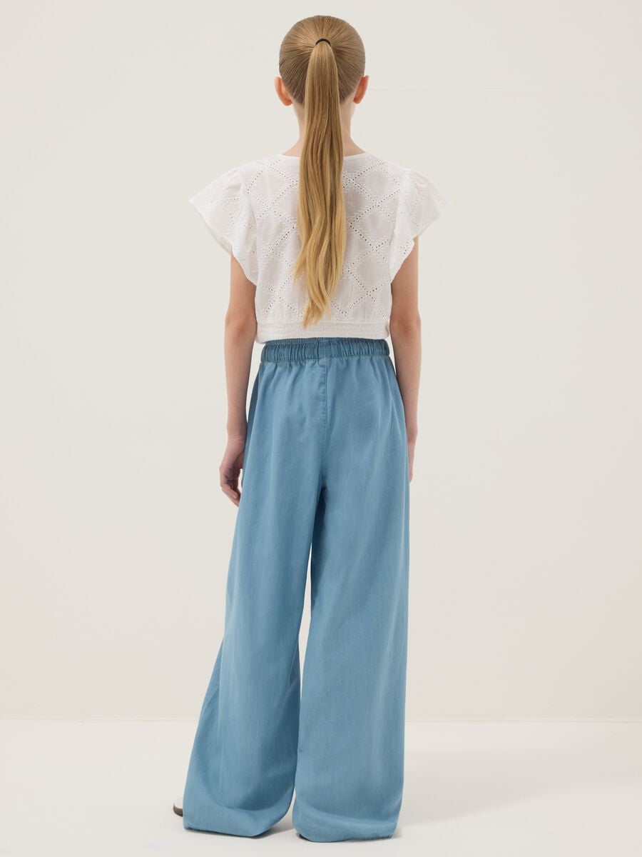 Pantal&oacute;n vaquero azul claro de algod&oacute;n puro para ni&ntilde;a, pernera ancha_1