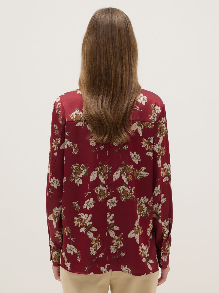 Long-sleeved multicolour regular fit satin shirt with floral design_2