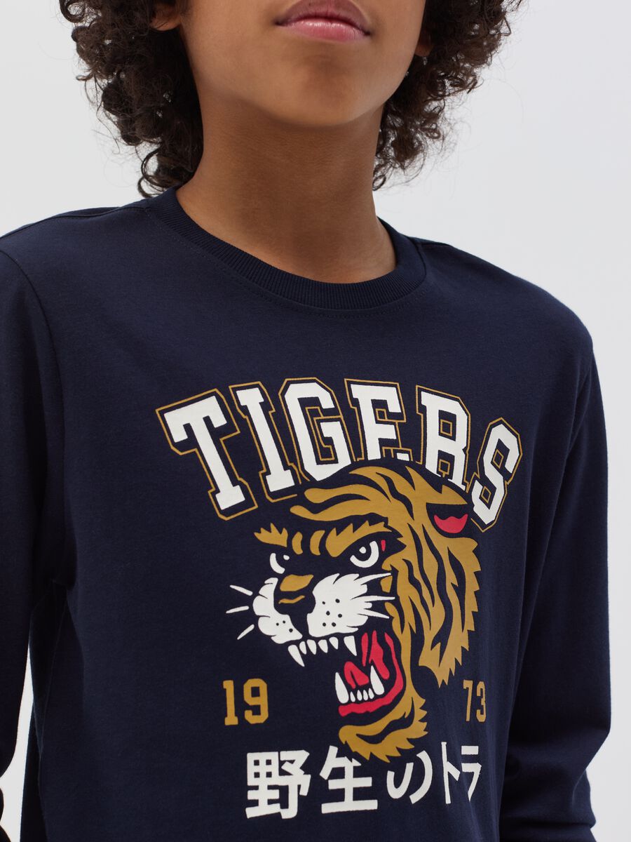 T-shirt with long sleeves and "Tigers 1973" print_1