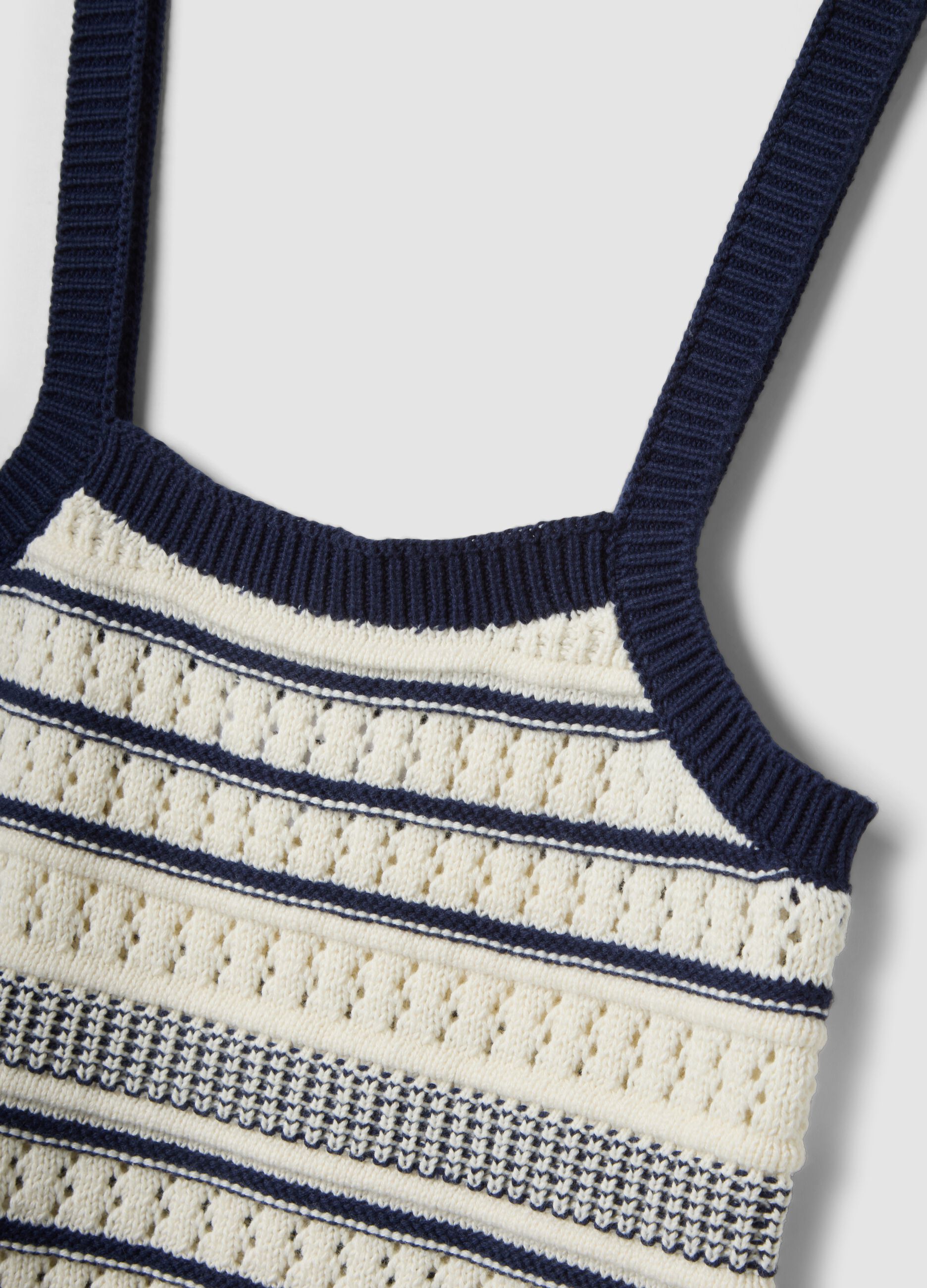 Tailliertes, mehrfarbig gestreiftes Top aus reiner Baumwolle mit d&uuml;nnen Tr&auml;gern