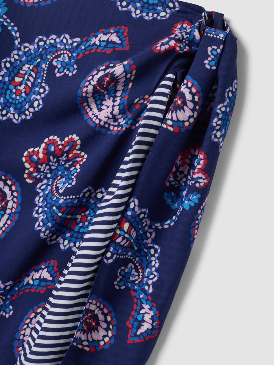Blauer Pareo aus reiner Viskose mit Paisley-Print_5