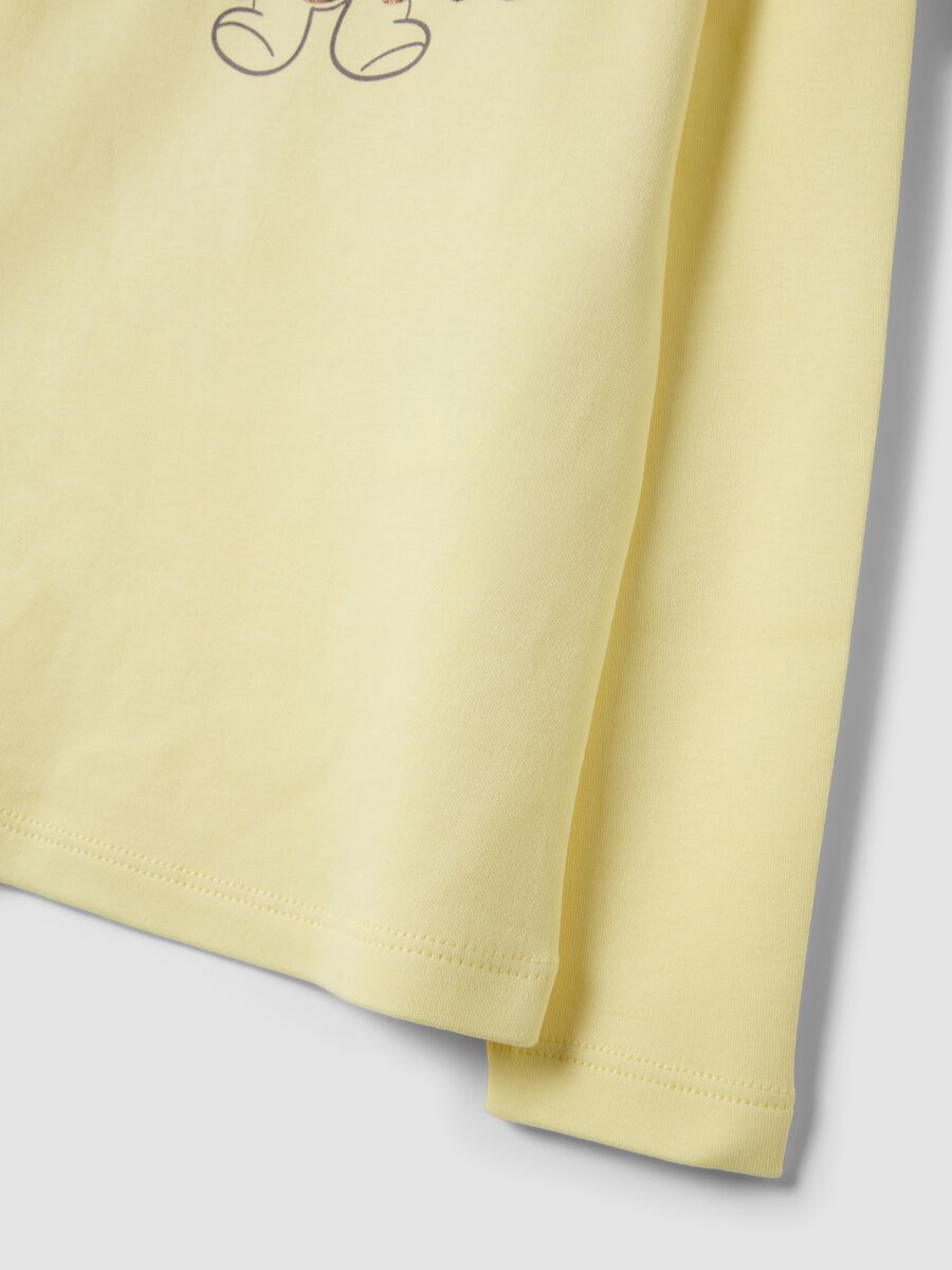 Gelbes T-Shirt aus reiner Bio-Baumwolle mit Stehkragen_3