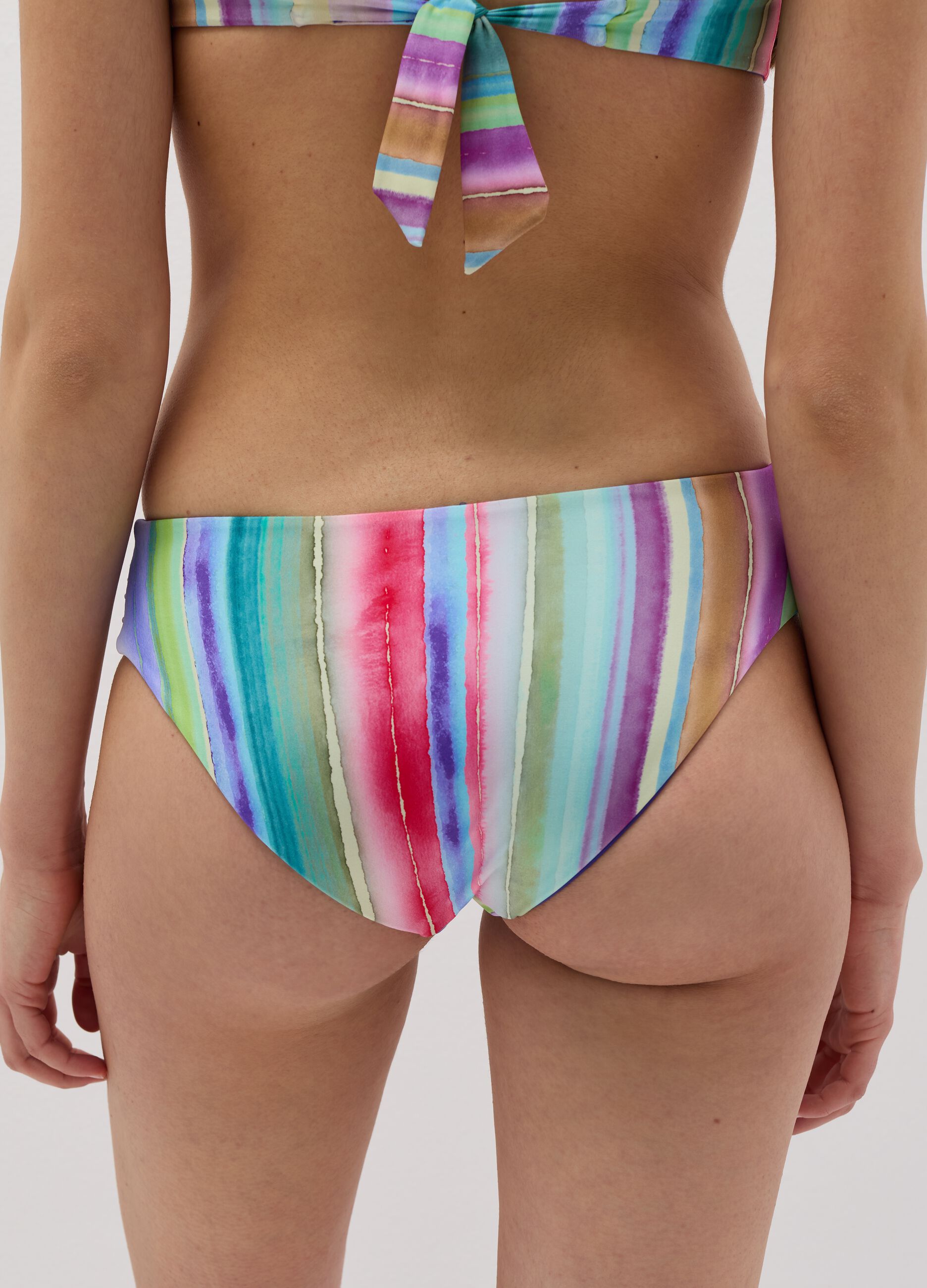 Reversible bikini briefs with high waist
