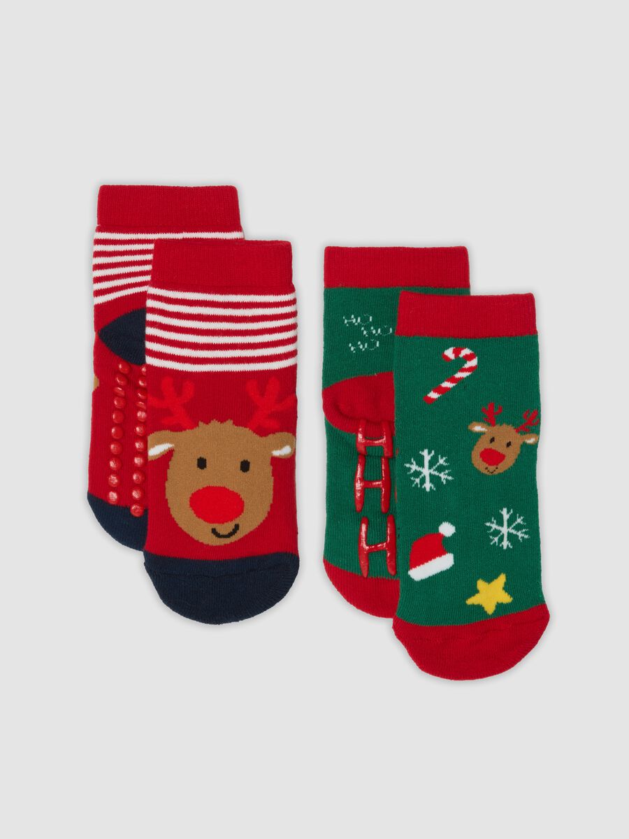 2-pack of red and green Christmas-themed socks in stretchy organic cotton_0