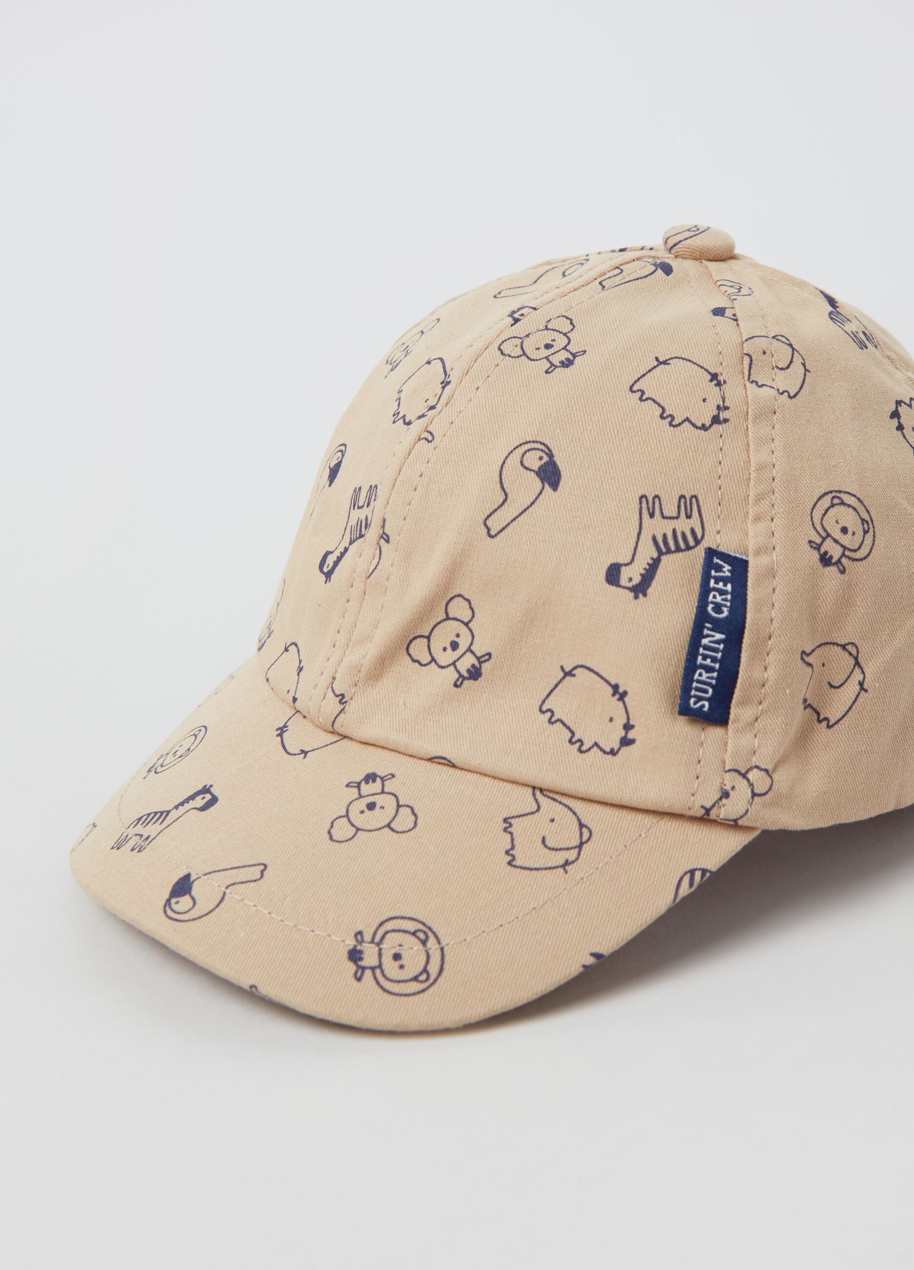 Baseball cap with animals pattern