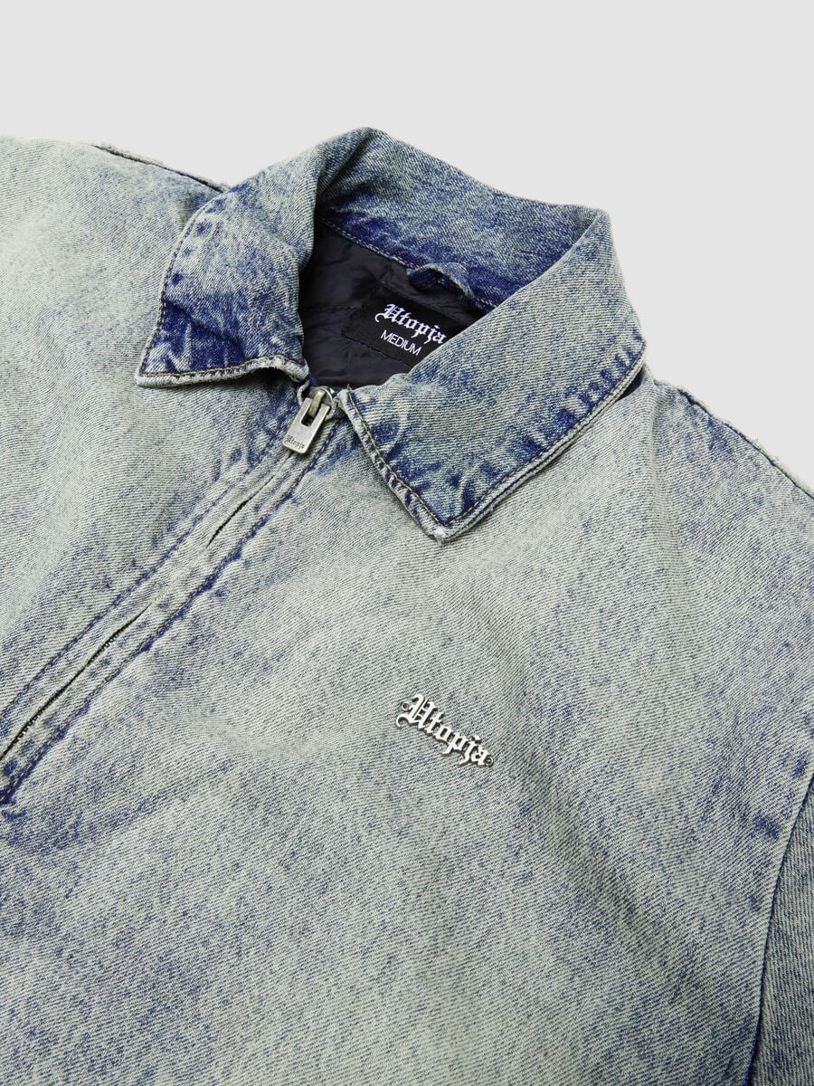 Gepolsterte Denimjacke in Vintage-Hellblau_7