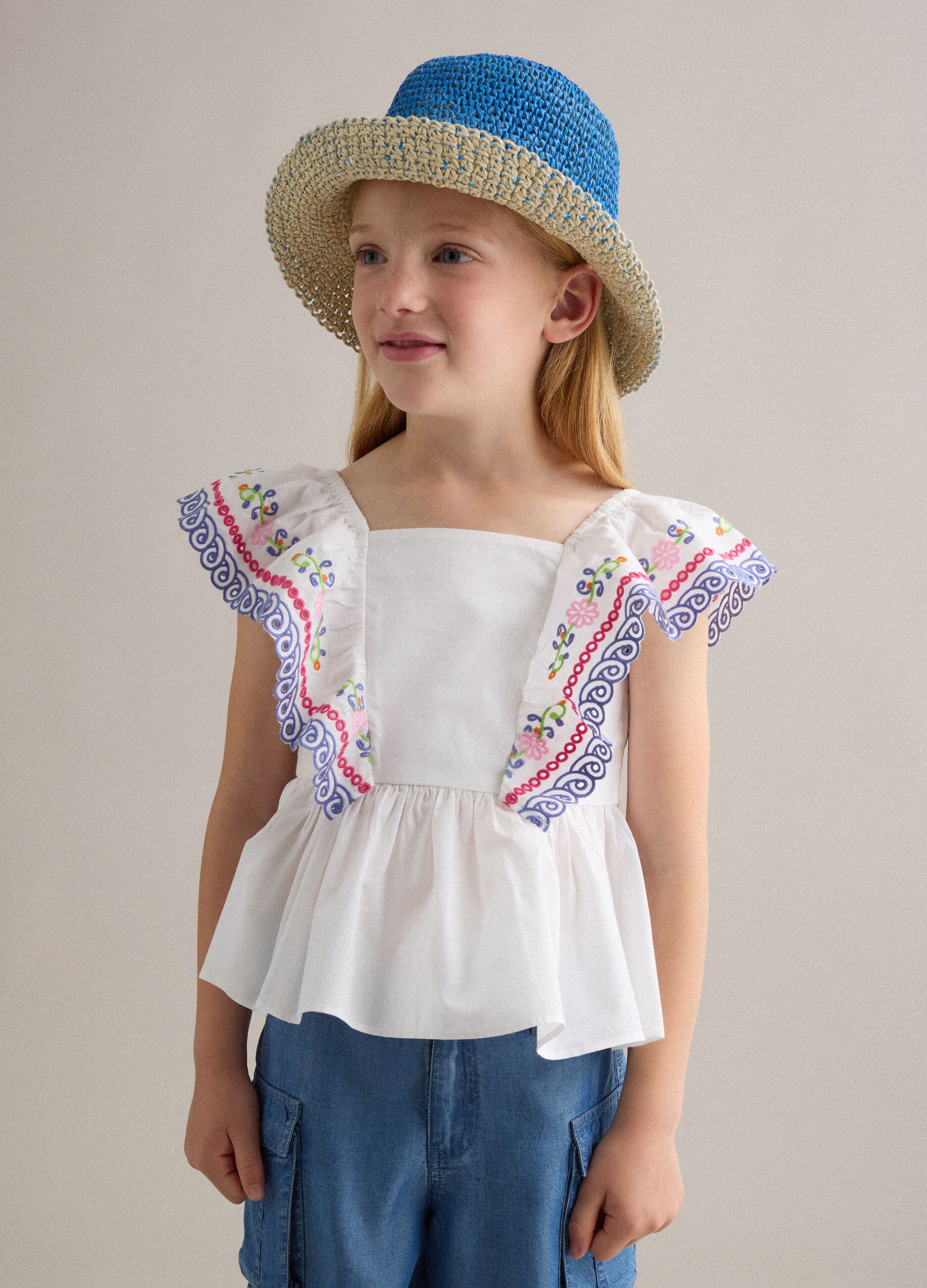 Multicolour paper fabric hat for girls