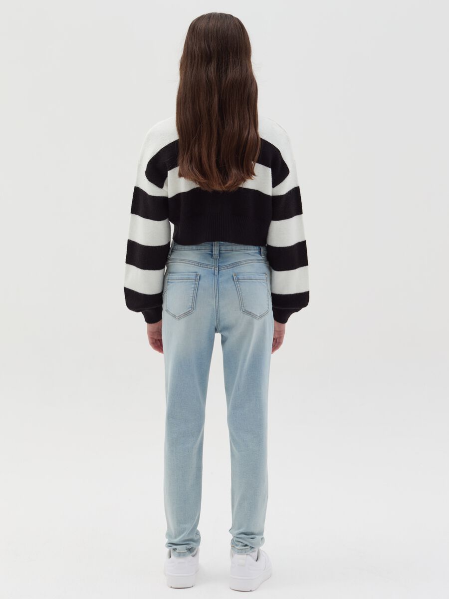 Slim-fit jeans with five pockets_2