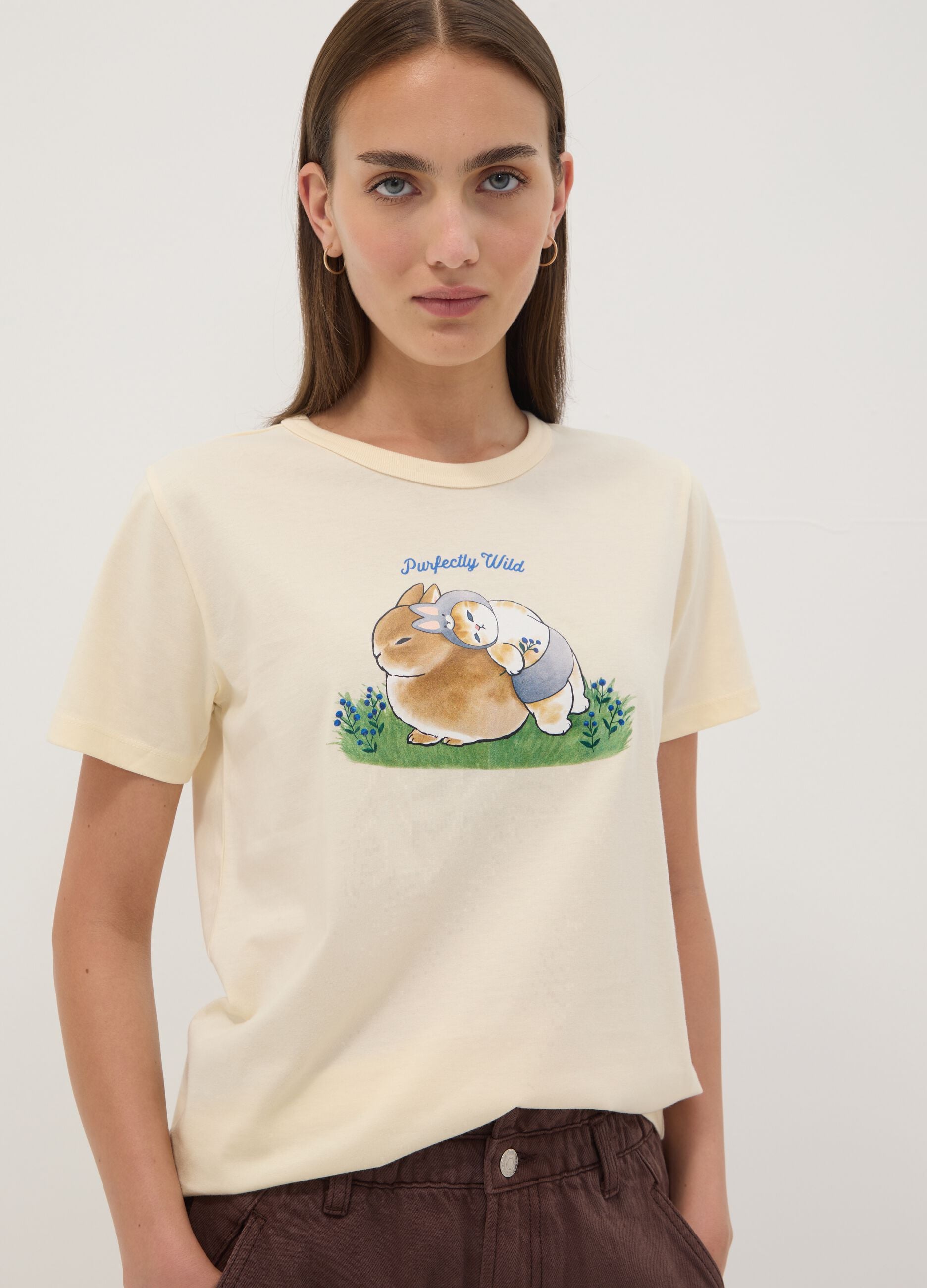 Beiges Regular-Fit-T-Shirt aus reiner Baumwolle mit s&uuml;&szlig;em Tier-Print