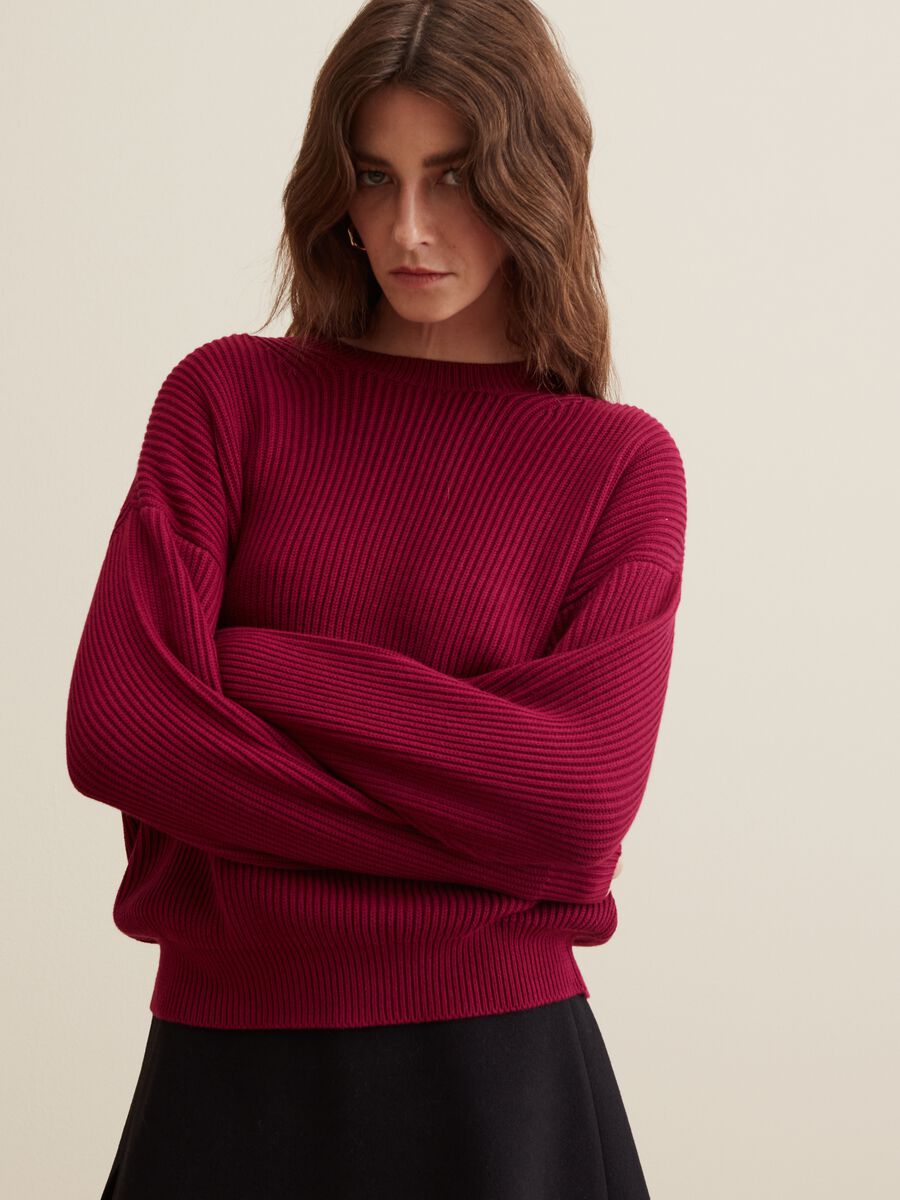 Oversized pullover with ribbed design_1
