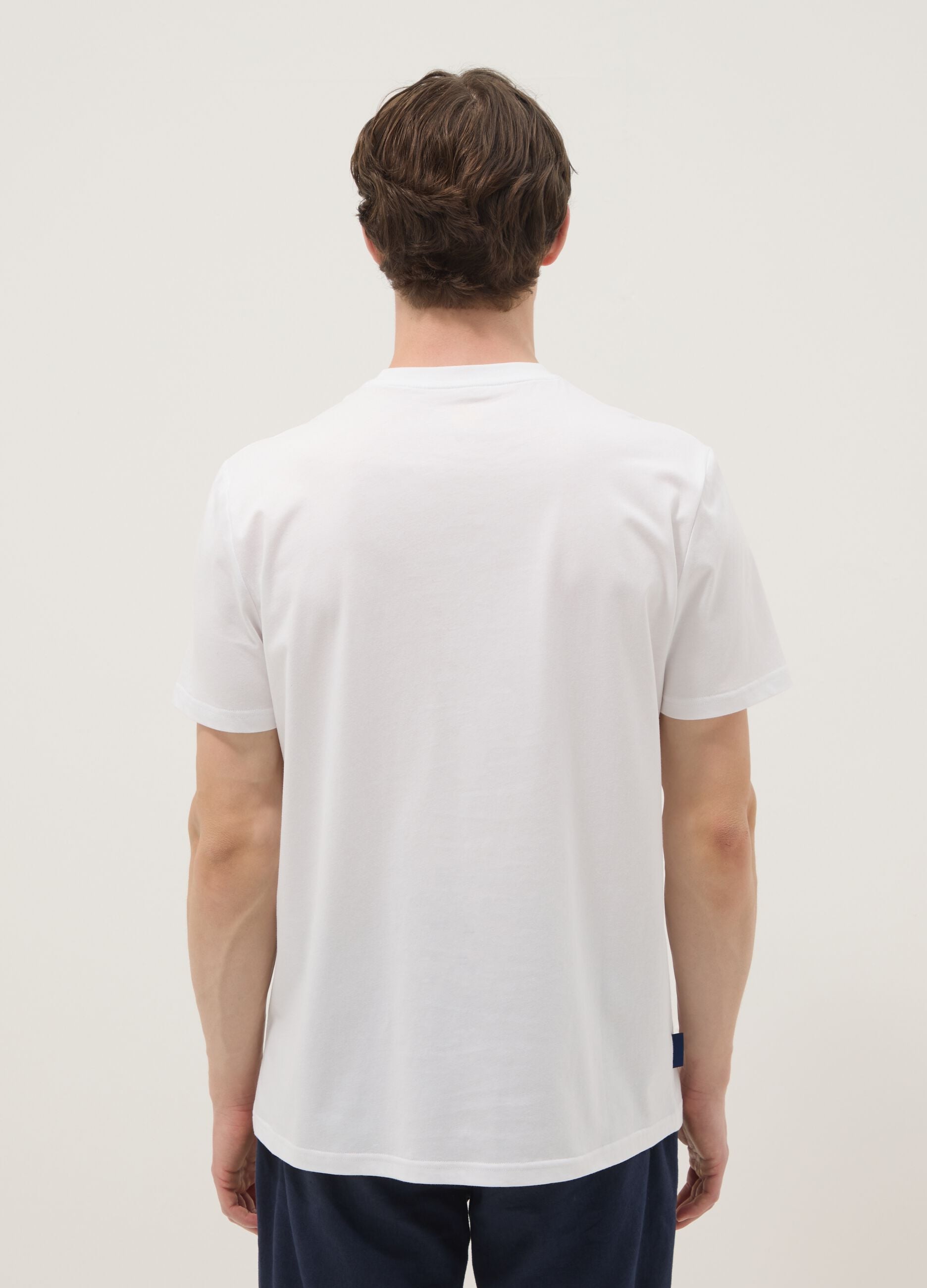 Wei&szlig;es T-Shirt aus reiner Baumwolle mit Frontprint, Regular Fit