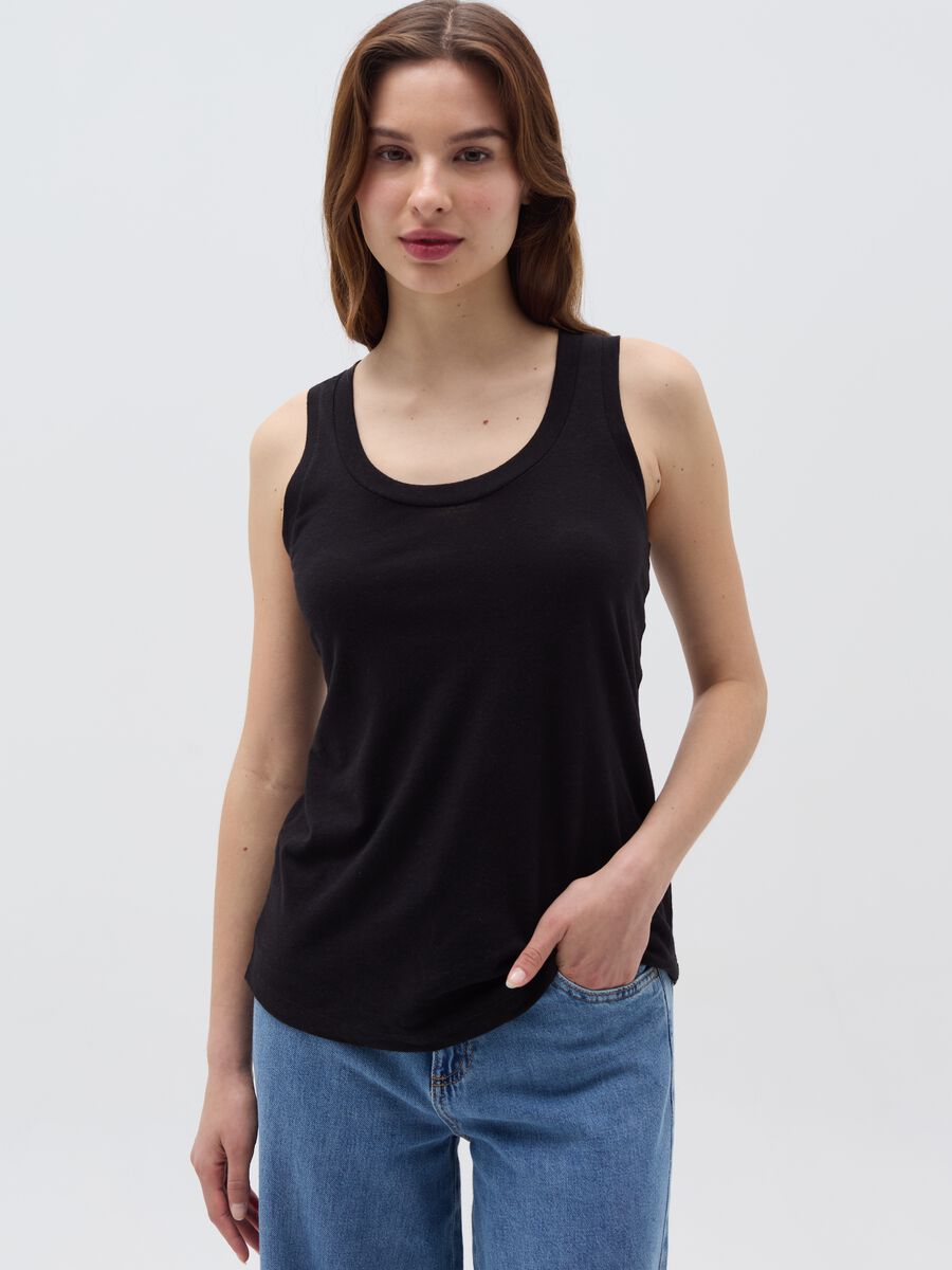 Cotton and linen tank top with round neck_1