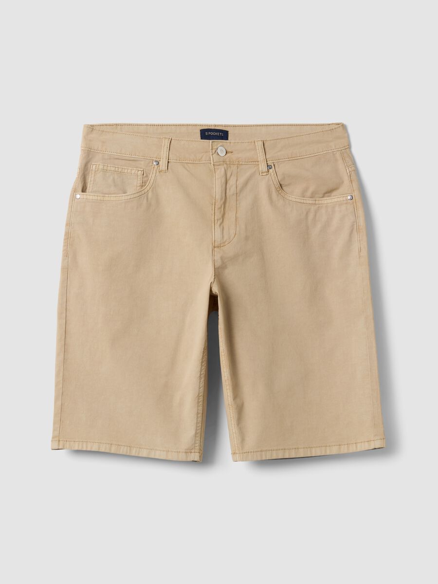 Beige stretch cotton five-pocket Bermuda shorts_0