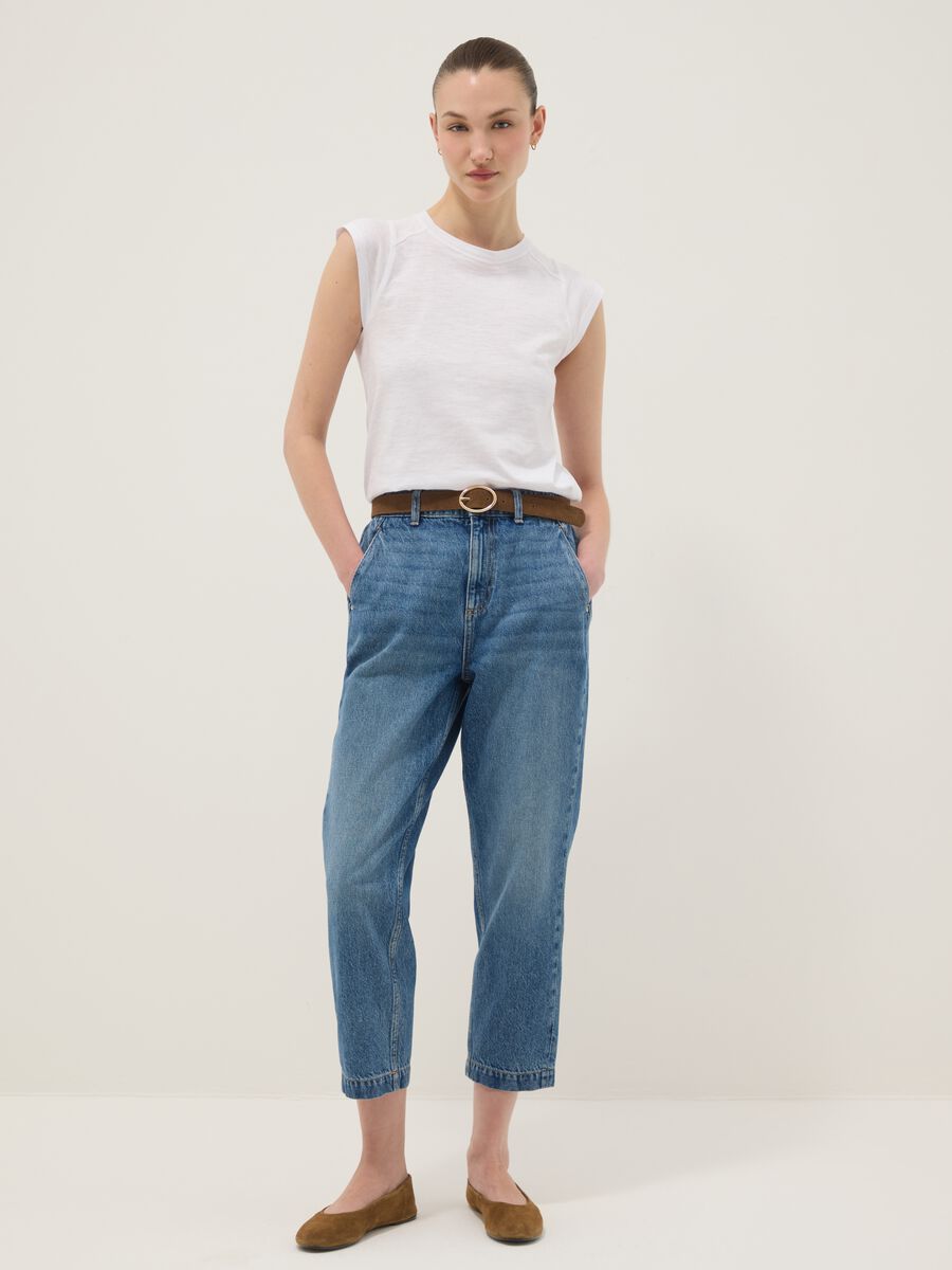 &Lambda;&epsilon;&upsilon;&kappa;ό &kappa;&omicron;&nu;&tau;&omicron;&mu;ά&nu;&iota;&kappa;&omicron; &mu;&pi;&lambda;&omicron;&upsilon;&zeta;ά&kappa;&iota; &alpha;&pi;ό &kappa;&alpha;&theta;&alpha;&rho;ό &beta;&alpha;&mu;&beta;ά&kappa;&iota; &kappa;&alpha;&nu;&omicron;&nu;&iota;&kappa;ή&sigmaf; &epsilon;&phi;&alpha;&rho;&mu;&omicron;&gamma;ή&sigmaf;_1