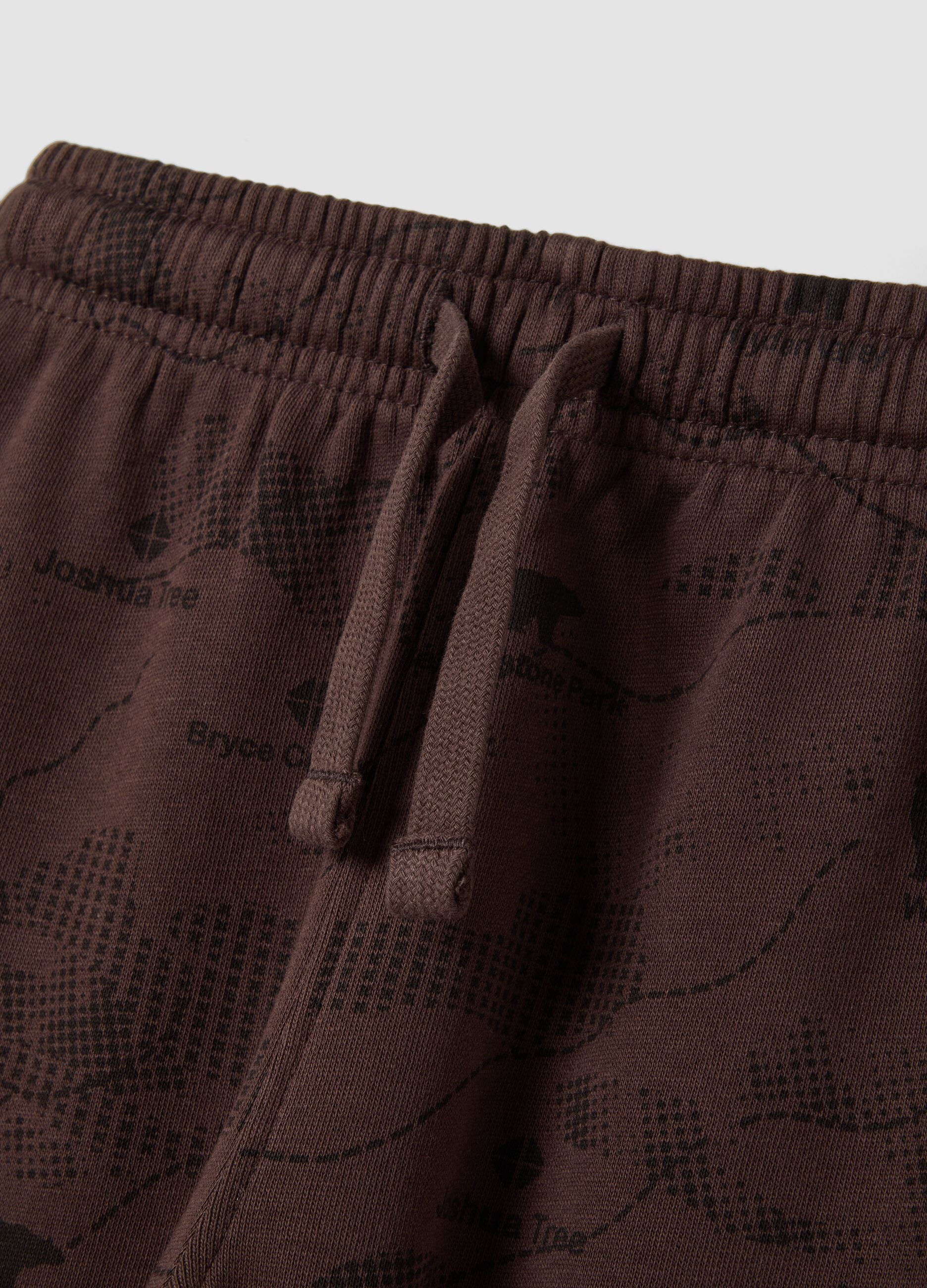 Pantaloni jogger marroni in puro cotone organico over fit