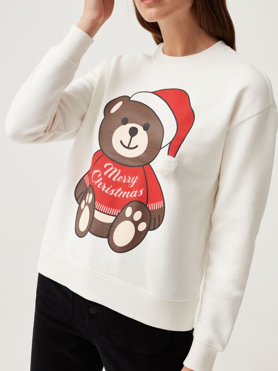 Sweatshirt with Christmas bear print and pompoms_1