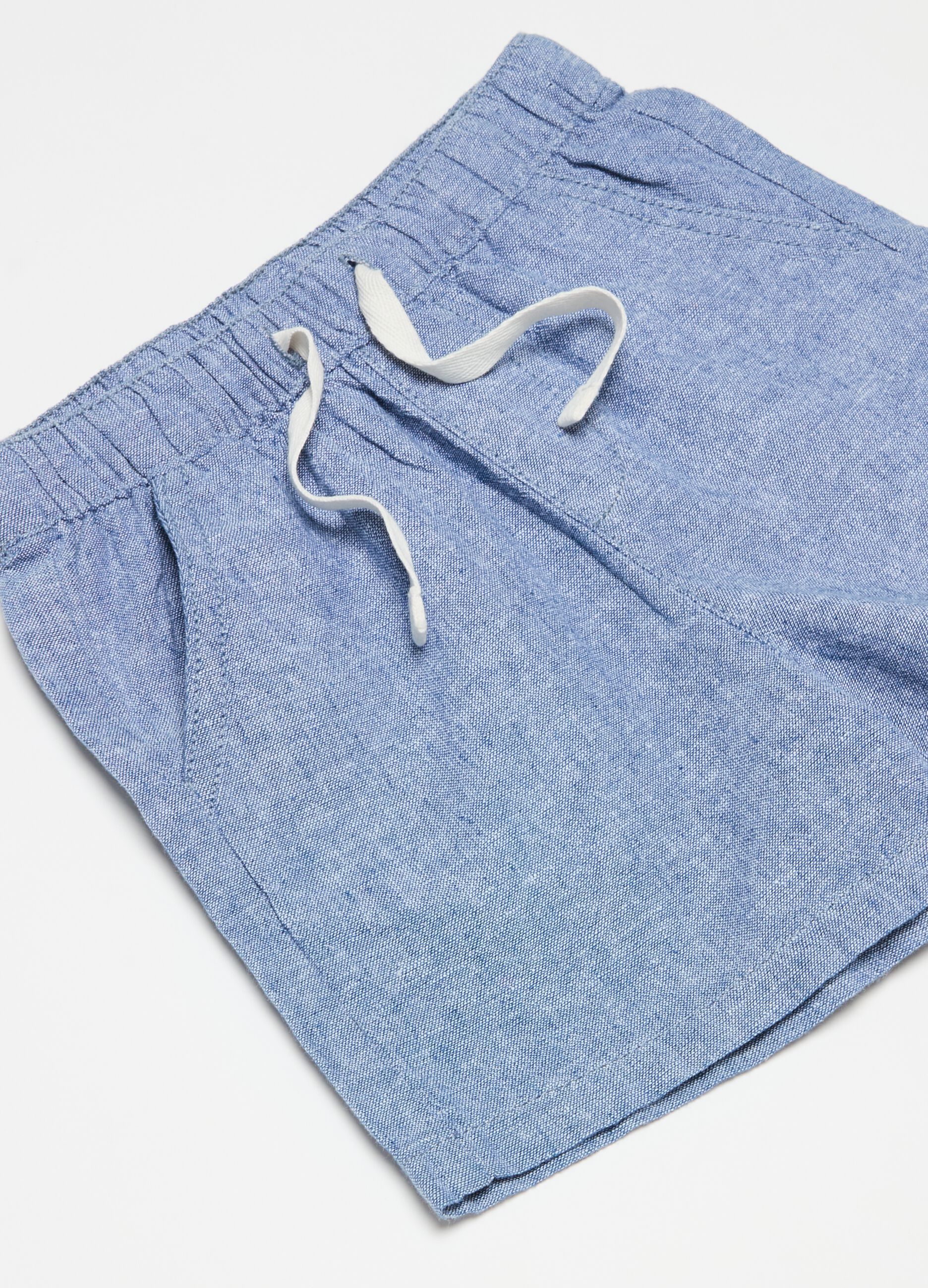 Bermuda shorts in linen and cotton with drawstring