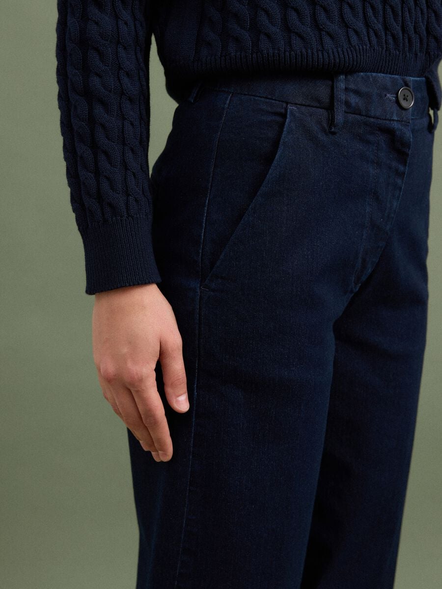 Jeans blu wide leg in cotone elasticizzato_2