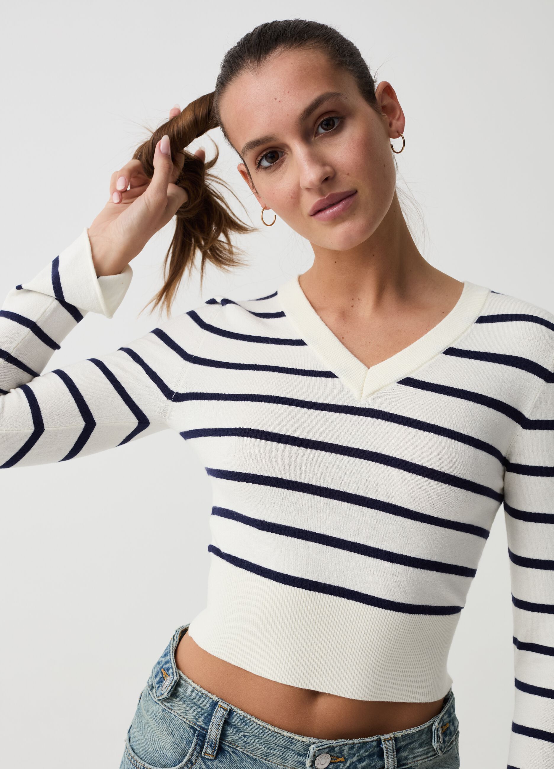 Striped pullover with V neck