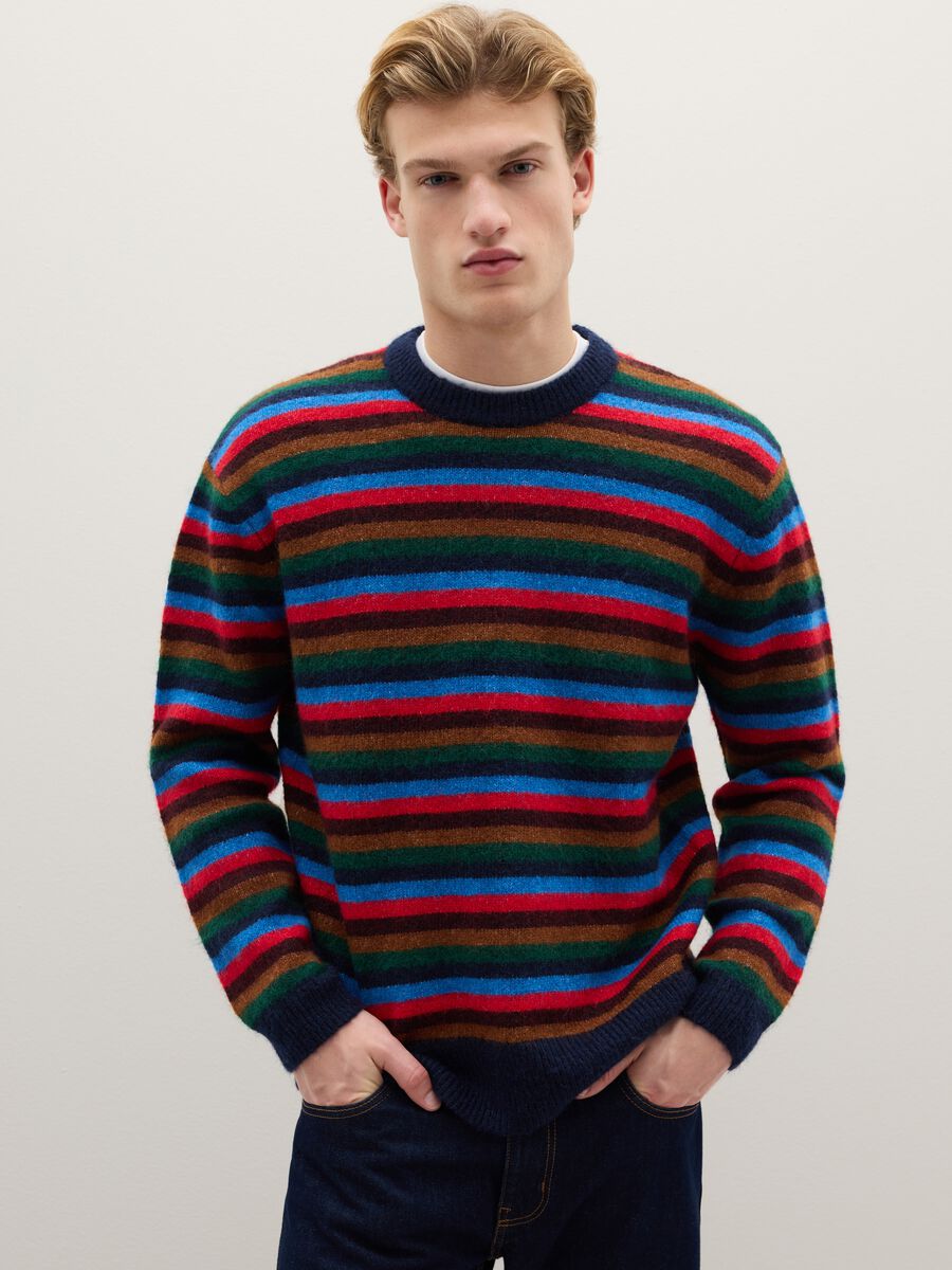 Multicolour Stripe Regular Fit Sweater_0