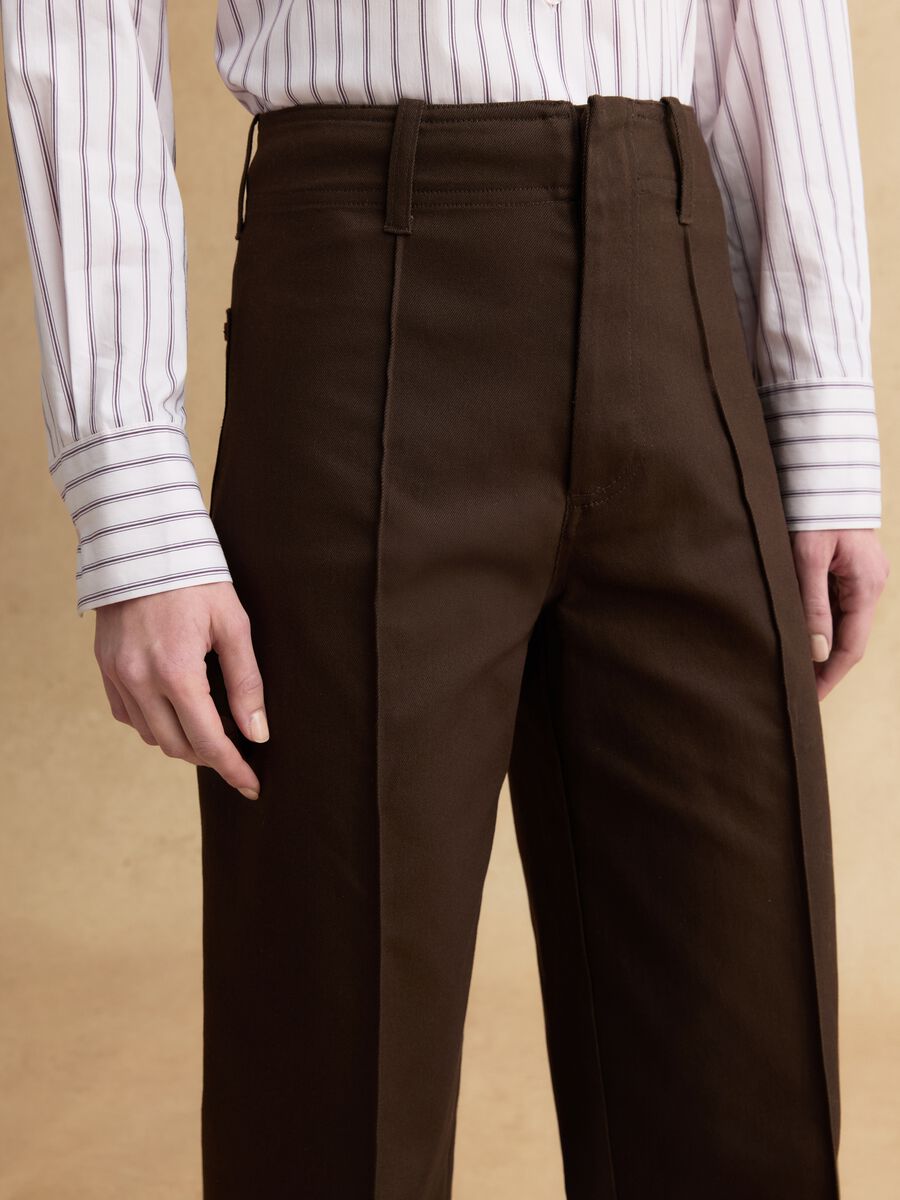 Braune Regular Fit gerade geschnittene Baumwollmix-Hose_3