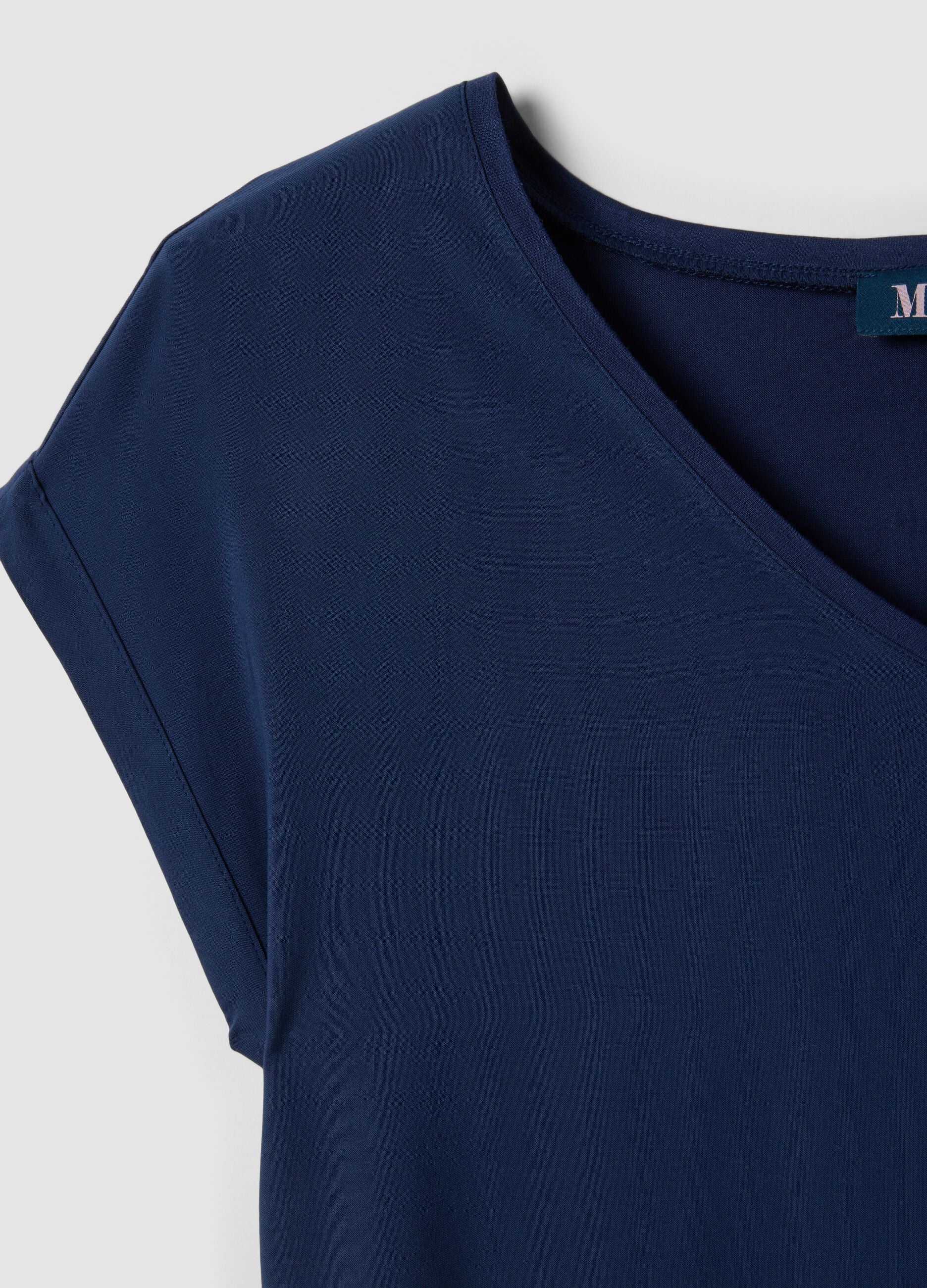 &Mu;&pi;&lambda;&epsilon; T-shirt &alpha;&pi;ό 100% &beta;&iota;&sigma;&kappa;ό&zeta;&eta; &mu;&epsilon; V &nu;&tau;&epsilon;&kappa;&omicron;&lambda;&tau;έ, regular &epsilon;&phi;&alpha;&rho;&mu;&omicron;&gamma;ή