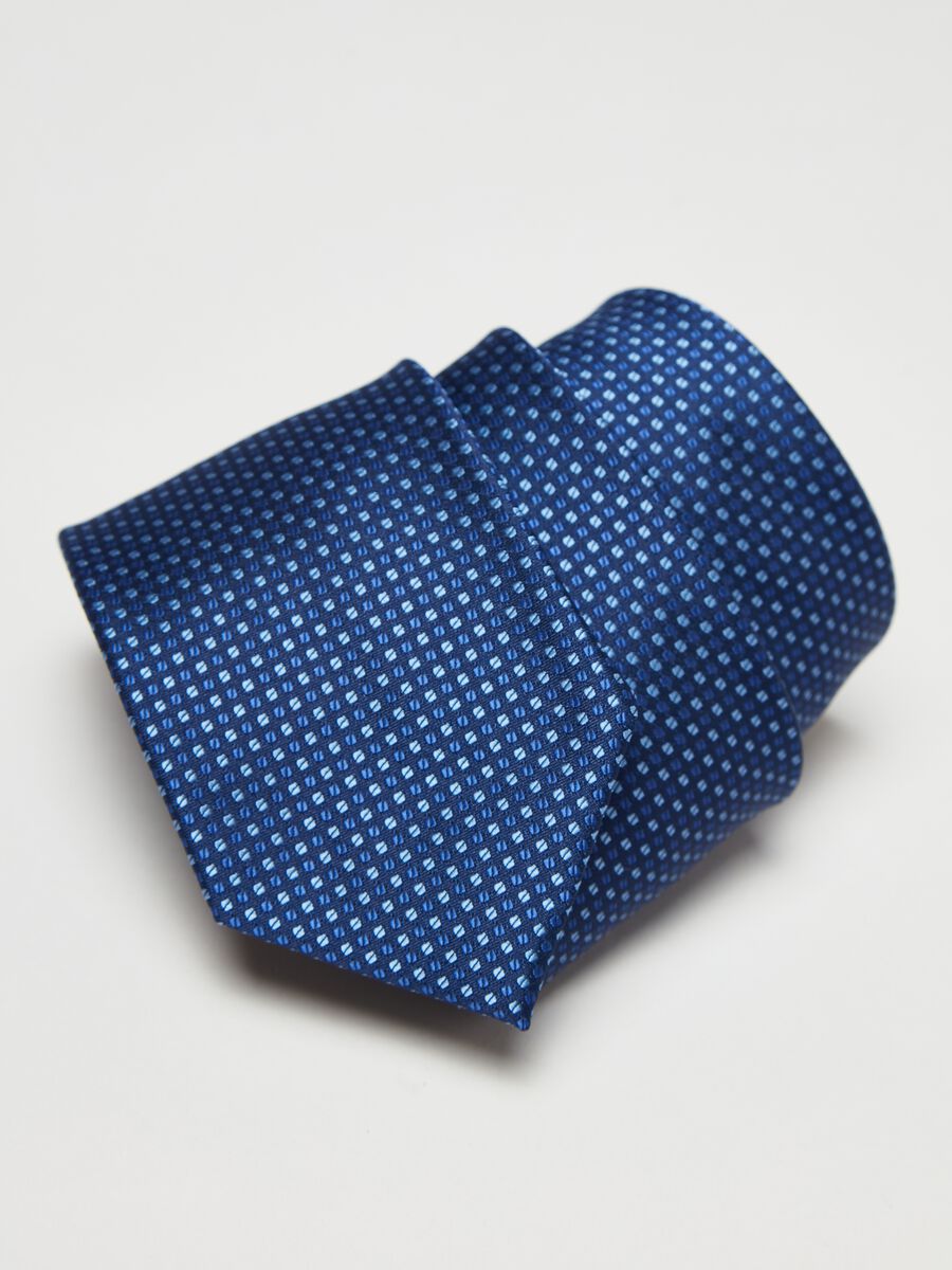 Tie with two-tone micro pattern_2