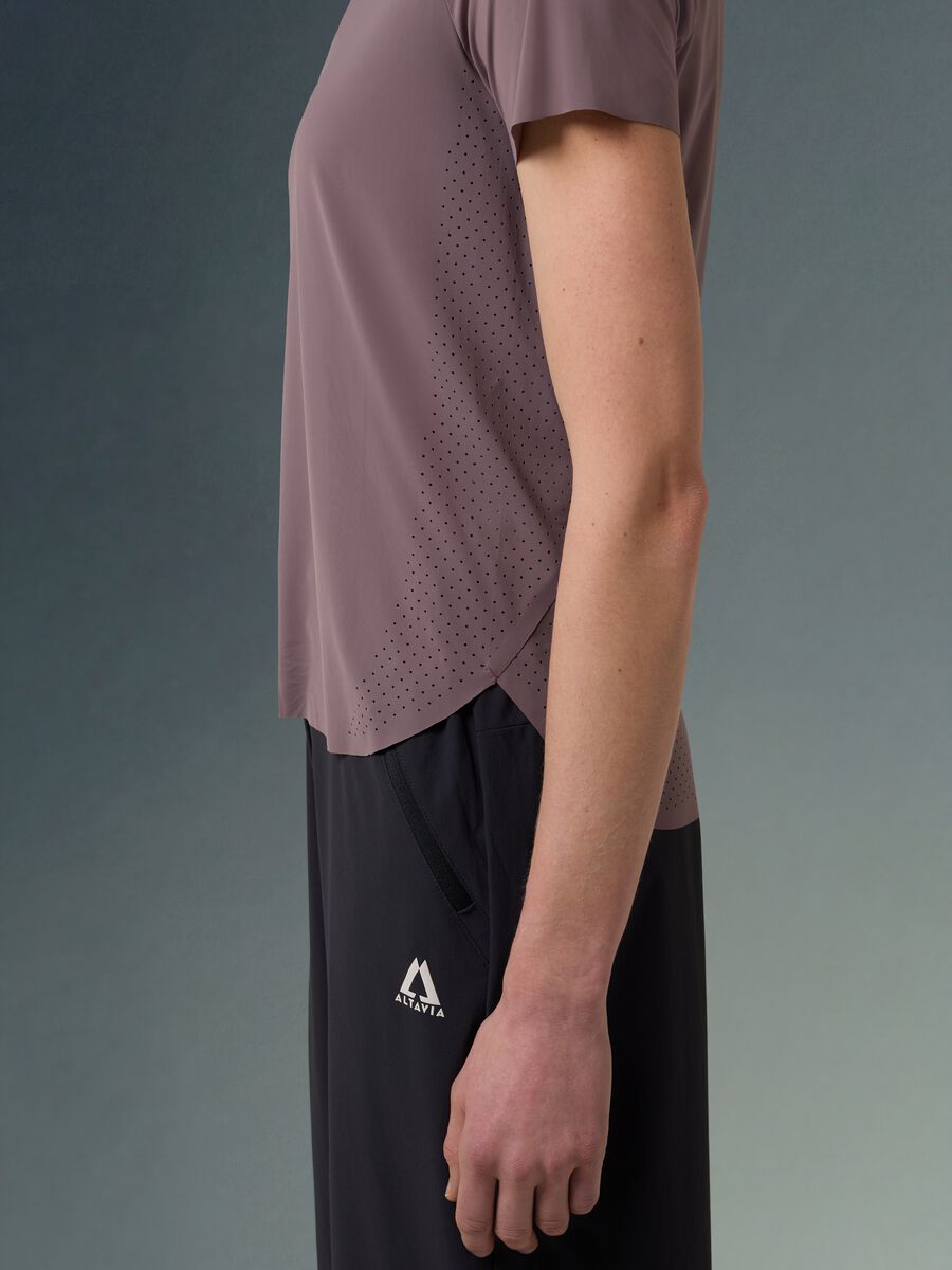 &Tau;&epsilon;&chi;&nu;&iota;&kappa;ό T-shirt &mu;&epsilon; &pi;&lambda;&epsilon;&upsilon;&rho;&iota;&kappa;ά έ&nu;&theta;&epsilon;&tau;&alpha; ALTAVIA &Mu;&Epsilon; DEBORAH COMPAGNONI_3