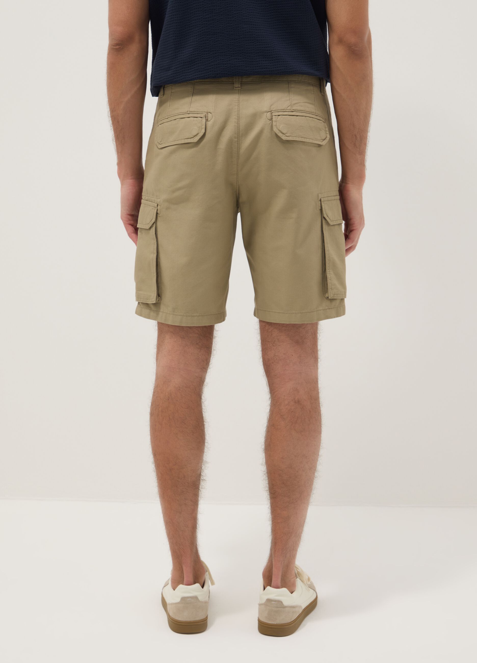 Beige pure cotton cargo shorts, regular fit