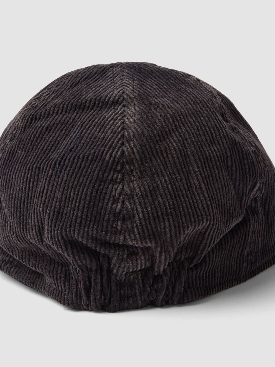 Coppola grigia in puro cotone a costine_2