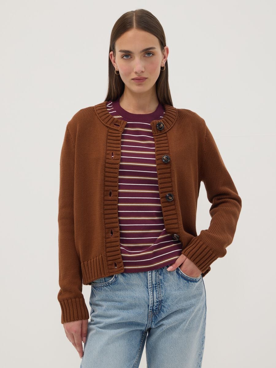 Brown pure cotton crew-neck cardigan with buttons, regular fit_1