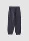 Pantaloni jogger grigi in puro cotone organico con tasche cargo per bambino_1