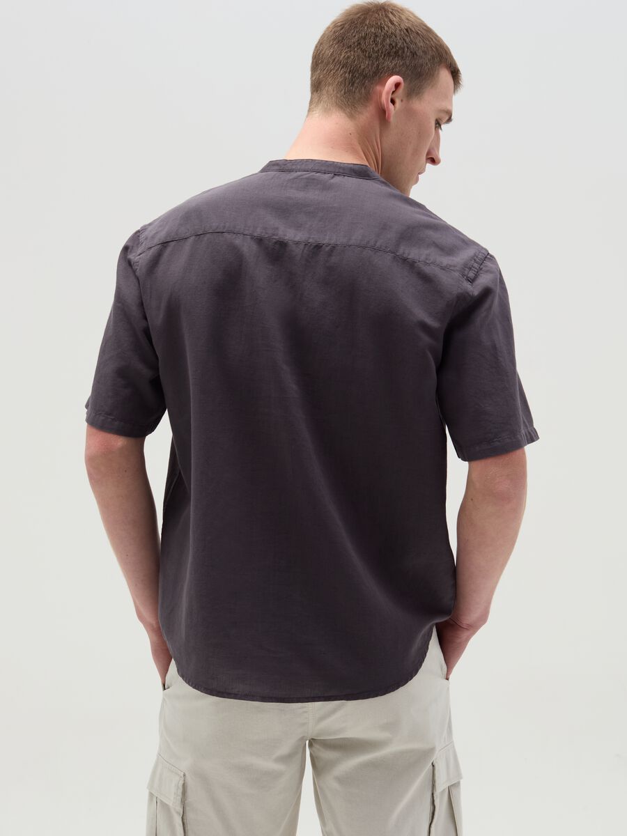 Short-sleeved shirt with Mandarin collar_2