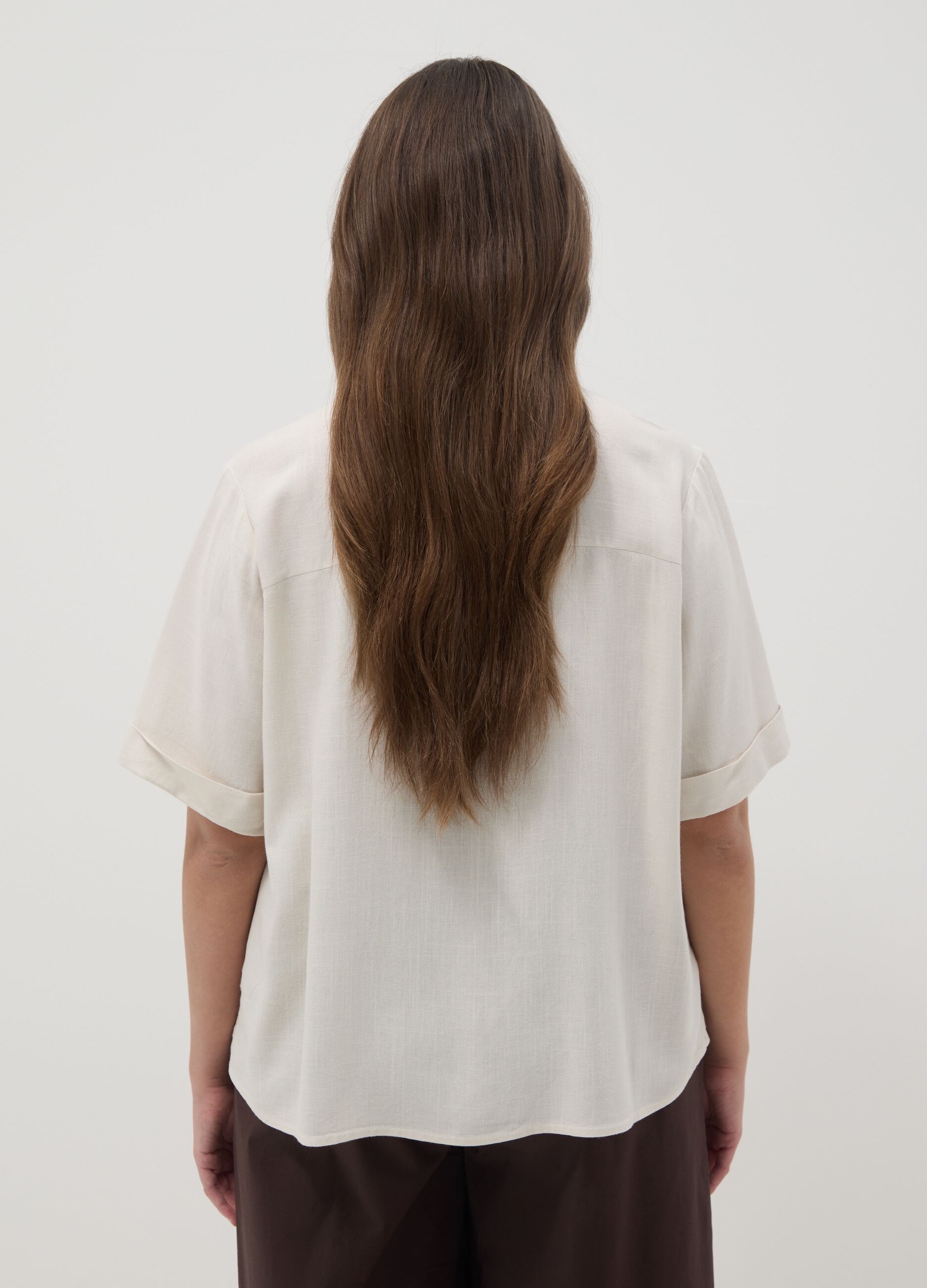 White viscose-linen blend shirt, regular fit