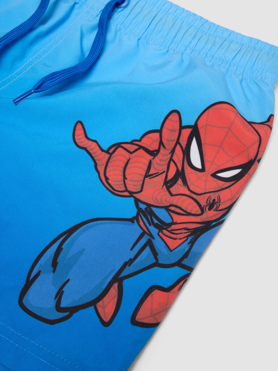 Cal&ccedil;&otilde;es de banho azuis com estampado do Spider-Man_3