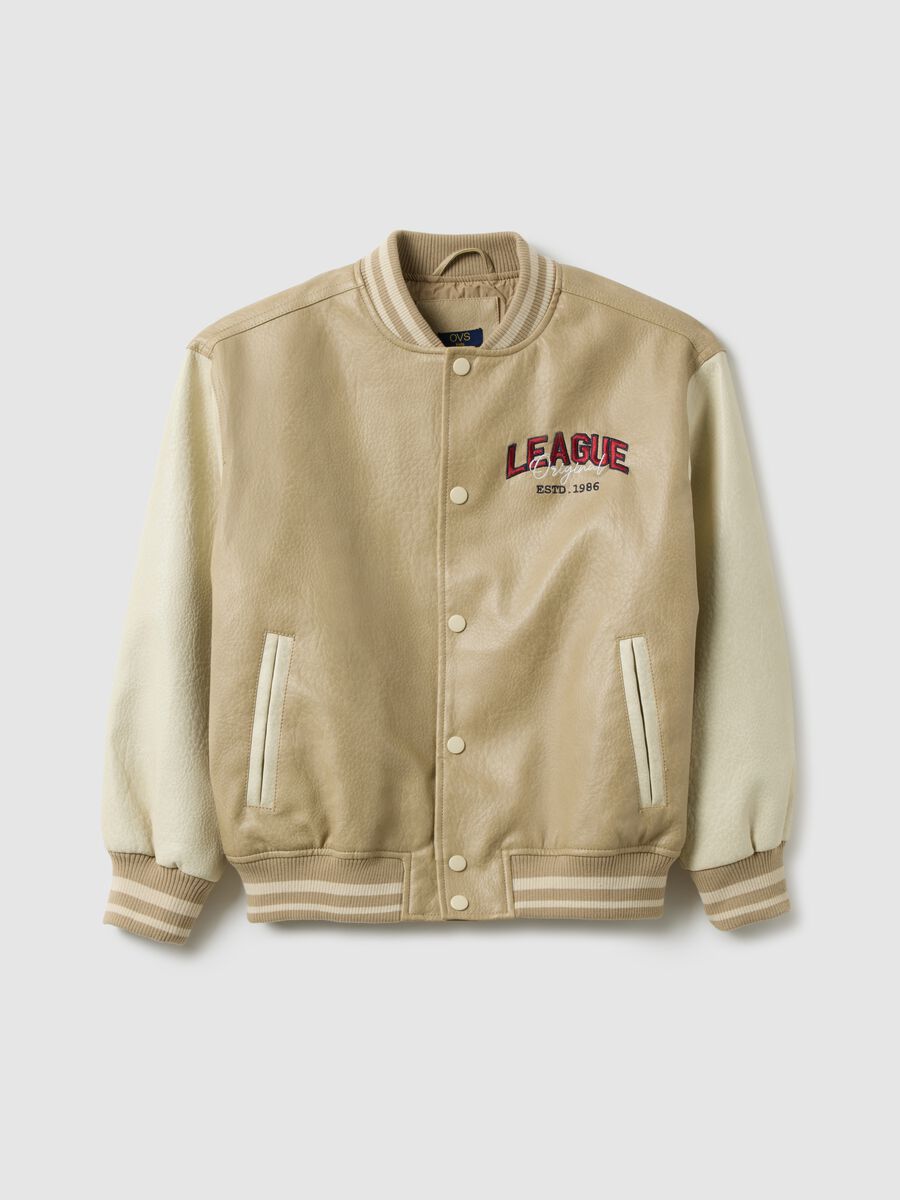 Beige boy's bomber with regular fit and buttons_3