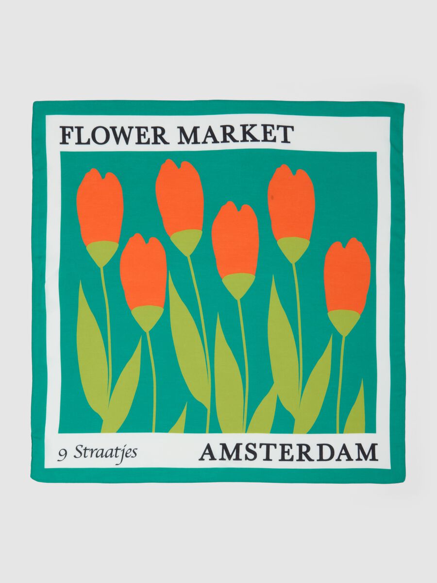 Lightweight multicolour pure viscose scarf with floral pattern_1