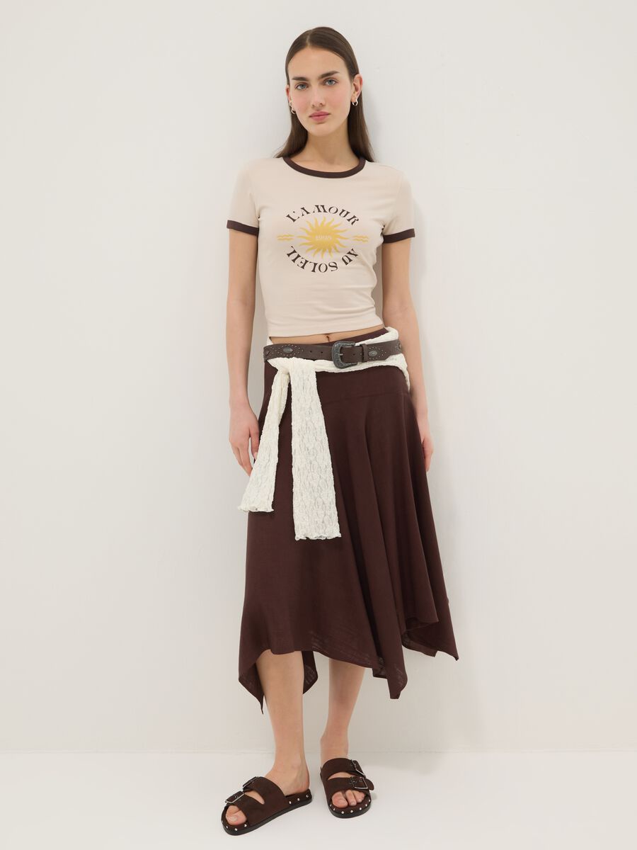 T-shirt branca regular fit em algod&atilde;o el&aacute;stico com estampado_2