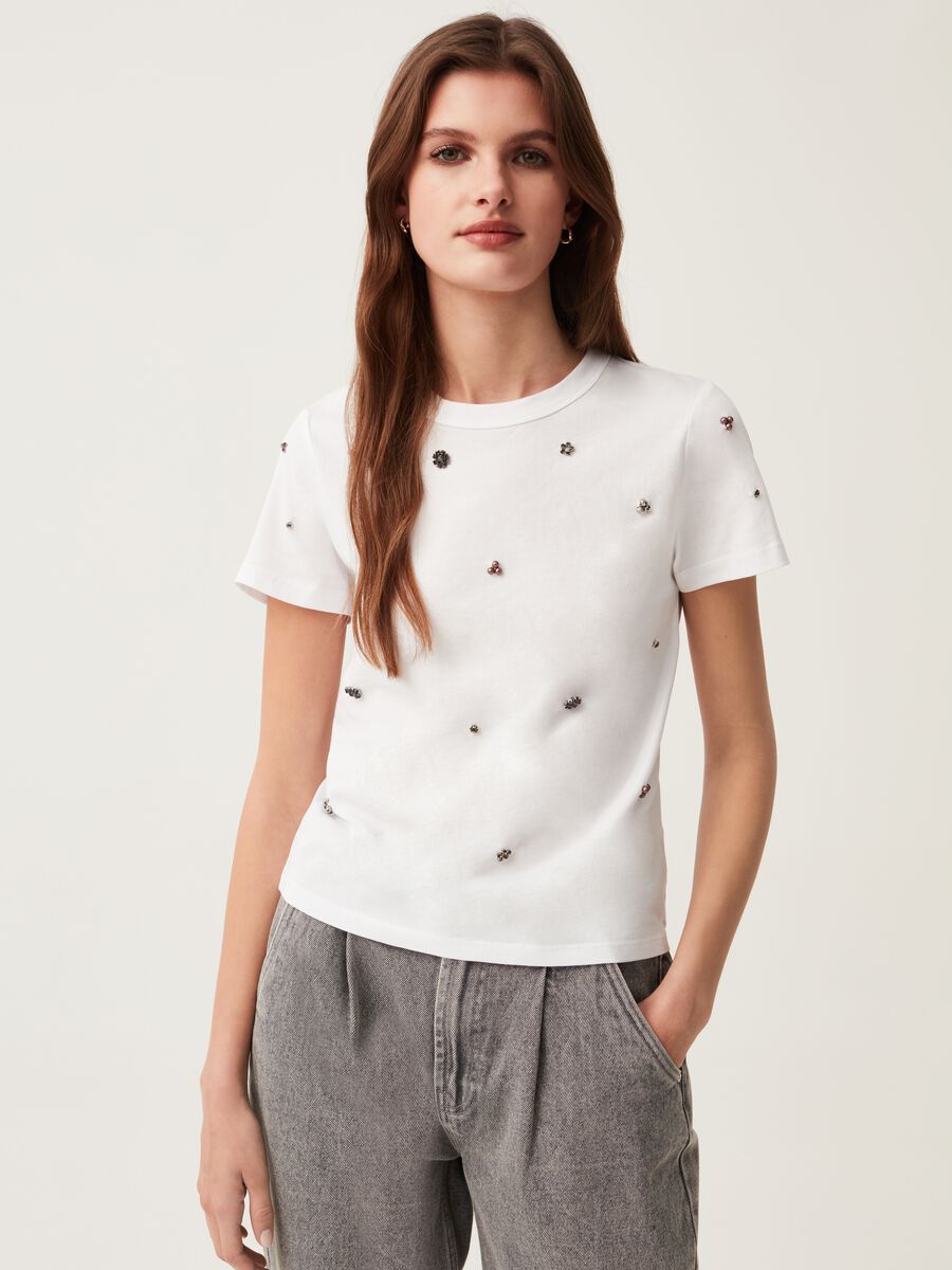 Cotton T-shirt with diamanté motifs_0