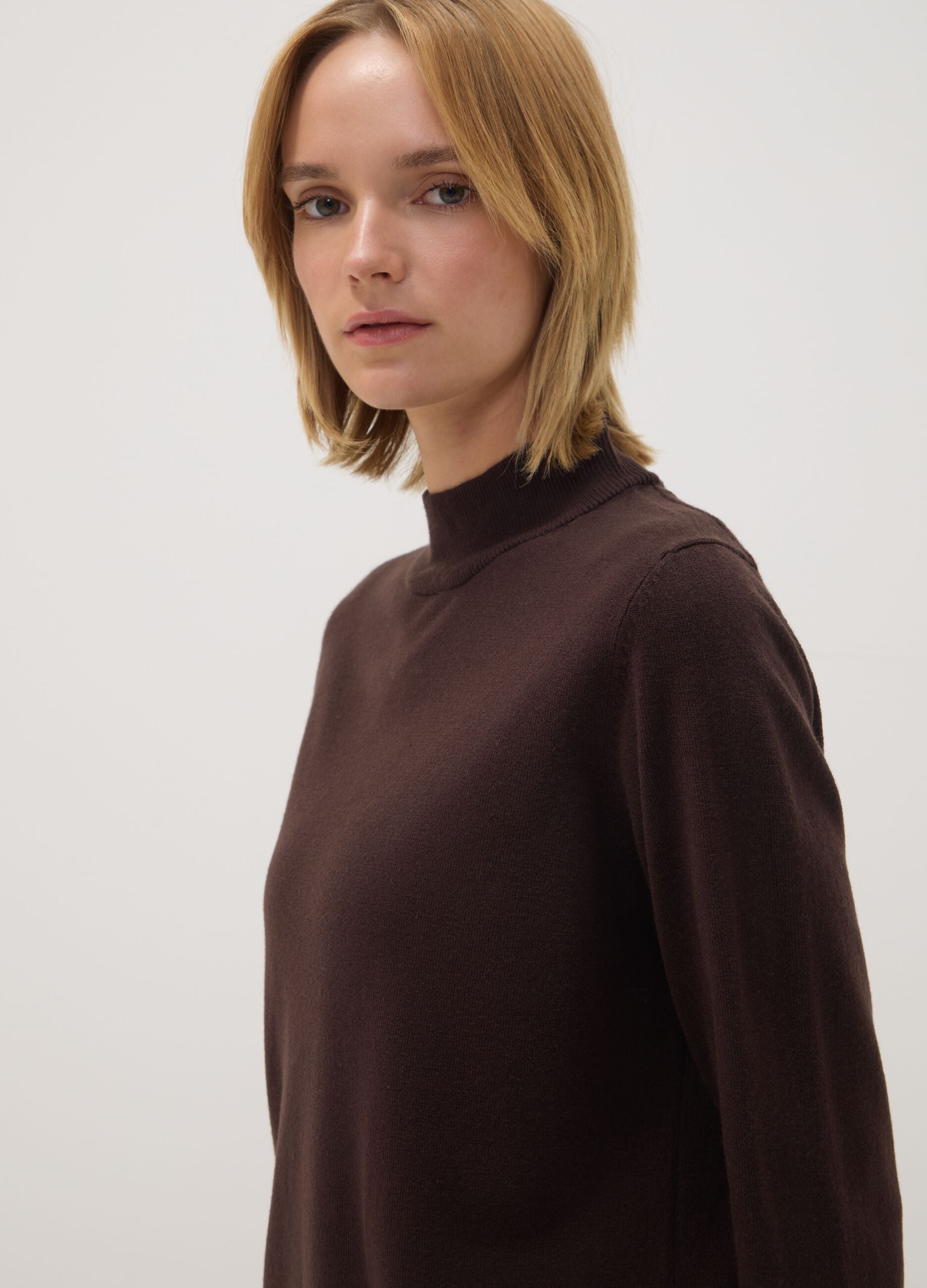 Brown long-sleeve top with raised neck, regular fit