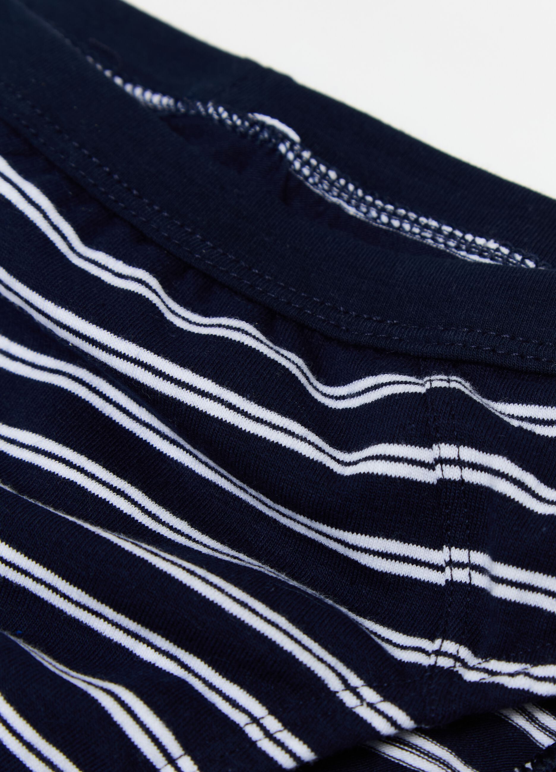 Organic cotton briefs with striped pattern