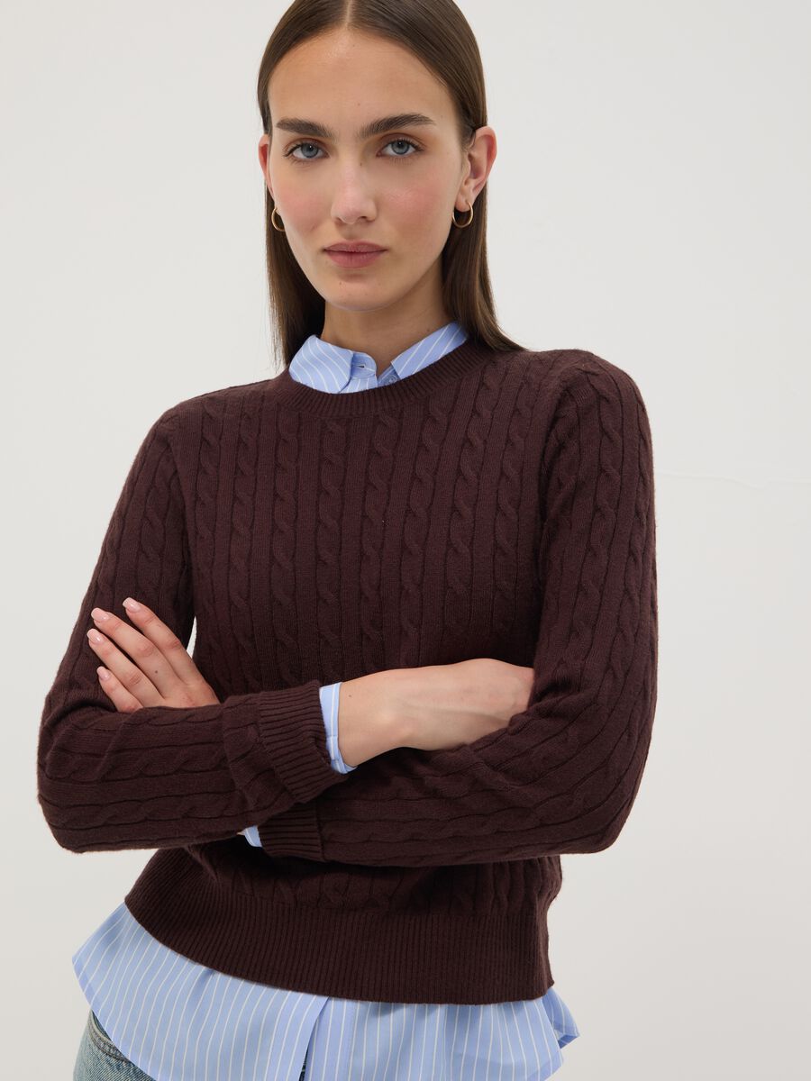 Brown cable-knit crew-neck jumper, regular fit_0