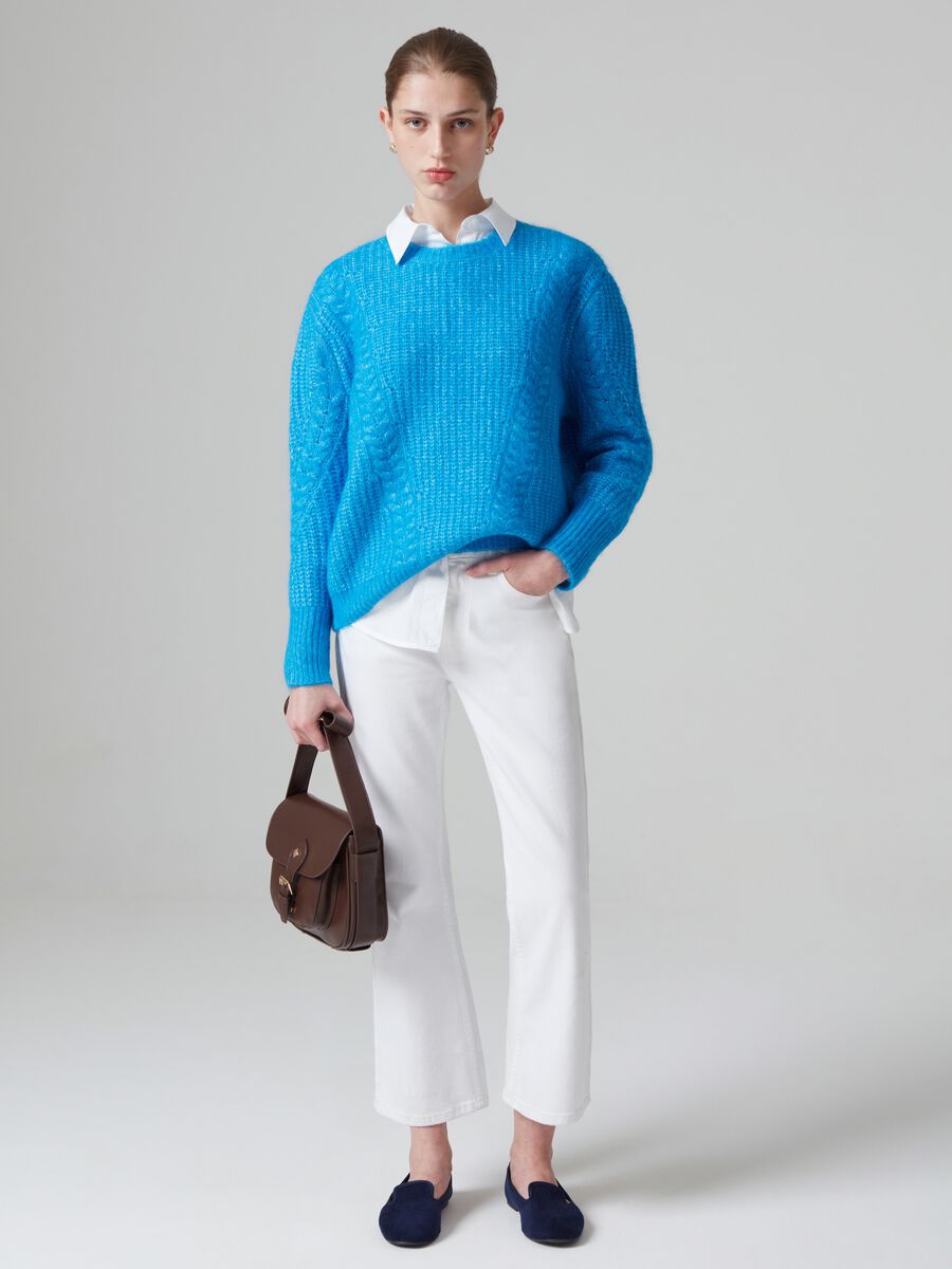 Ribbed pullover with round neck_0