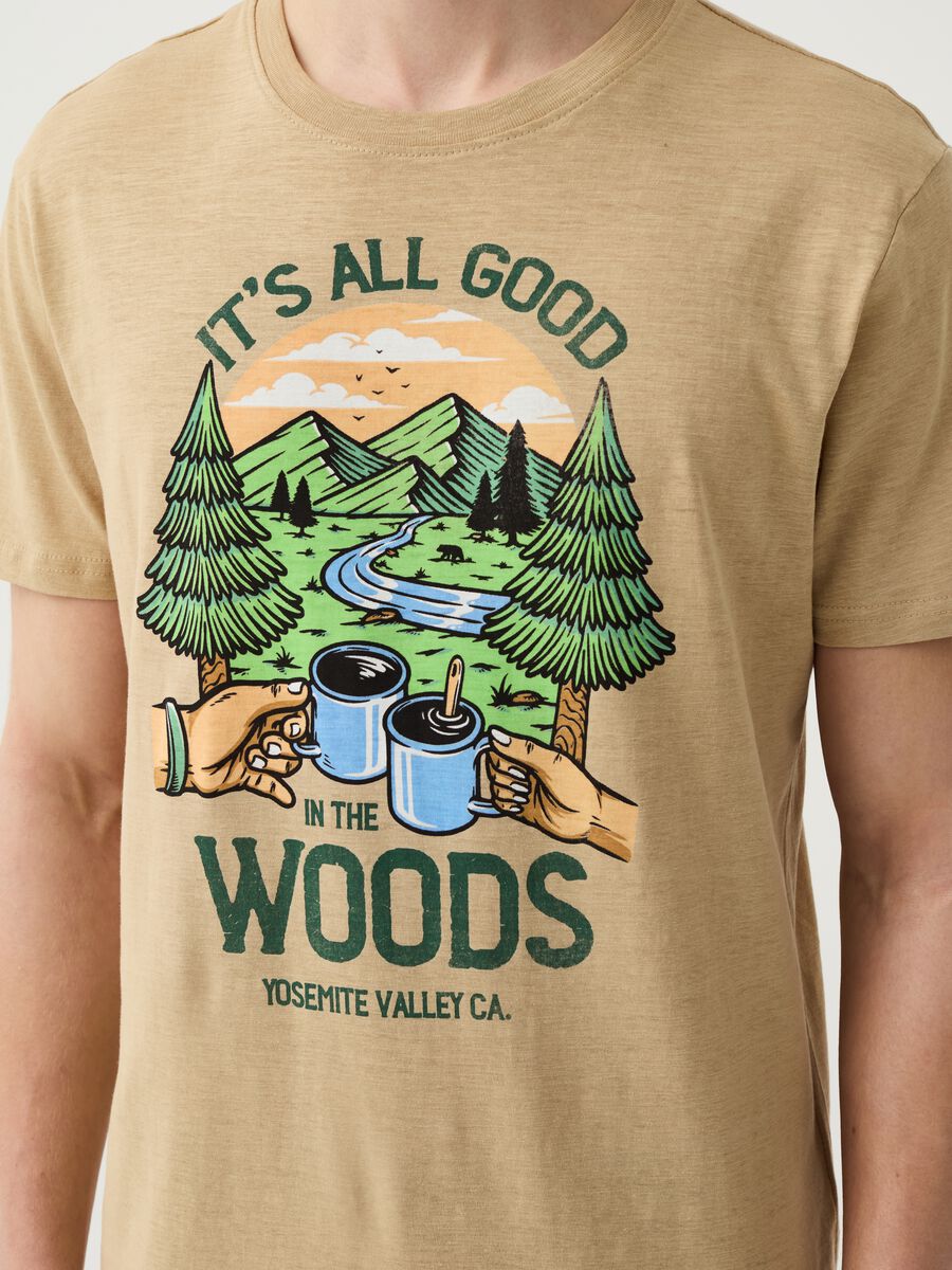 T-shirt with Yosemite Valley California print_1