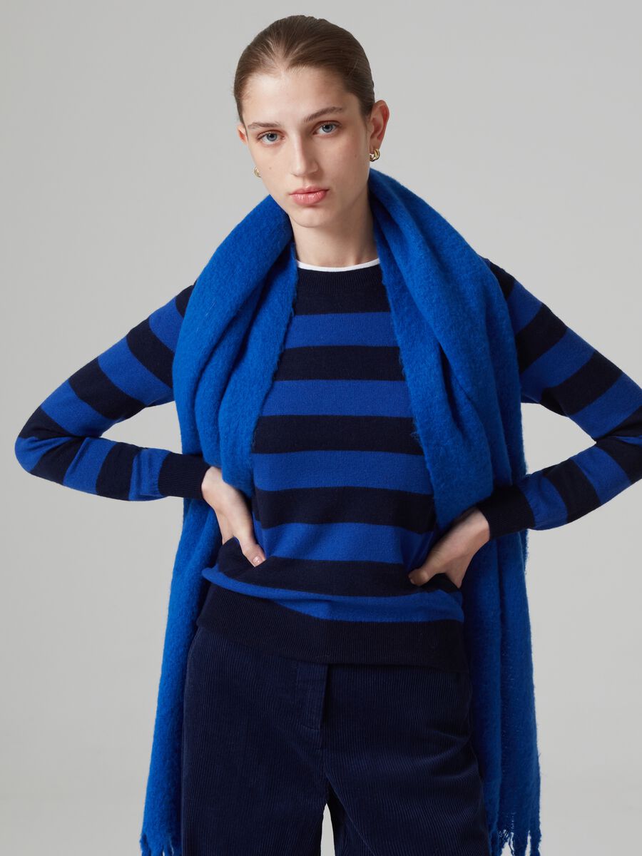 Striped wool top with round neck_1