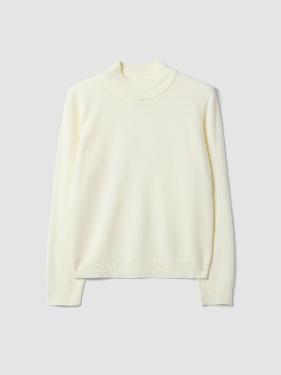 White long-sleeved top with high neck, regular fit_4