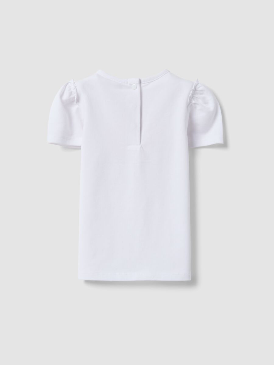 White stretchy cotton regular fit girl&rsquo;s t-shirt with flower embroidery_1