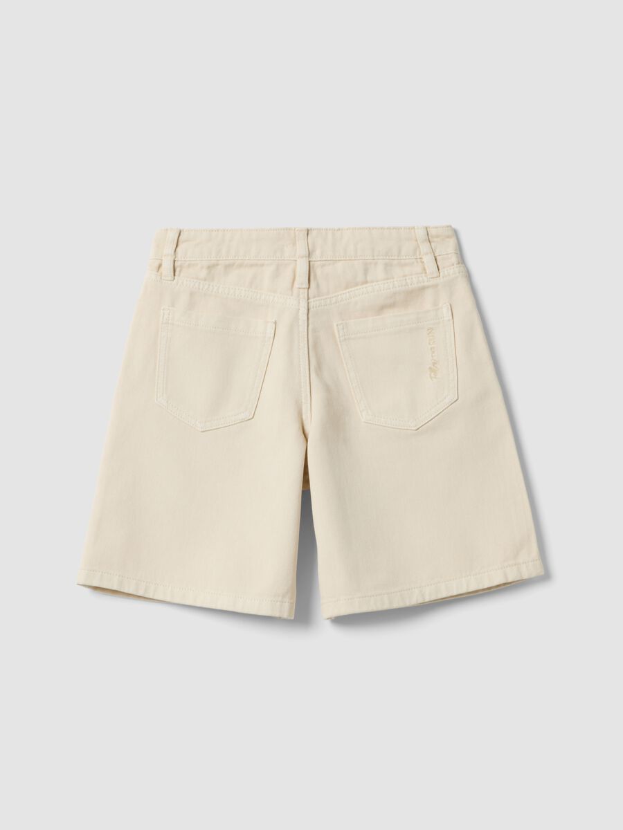 Girls' beige pure cotton shorts with regular fit_3